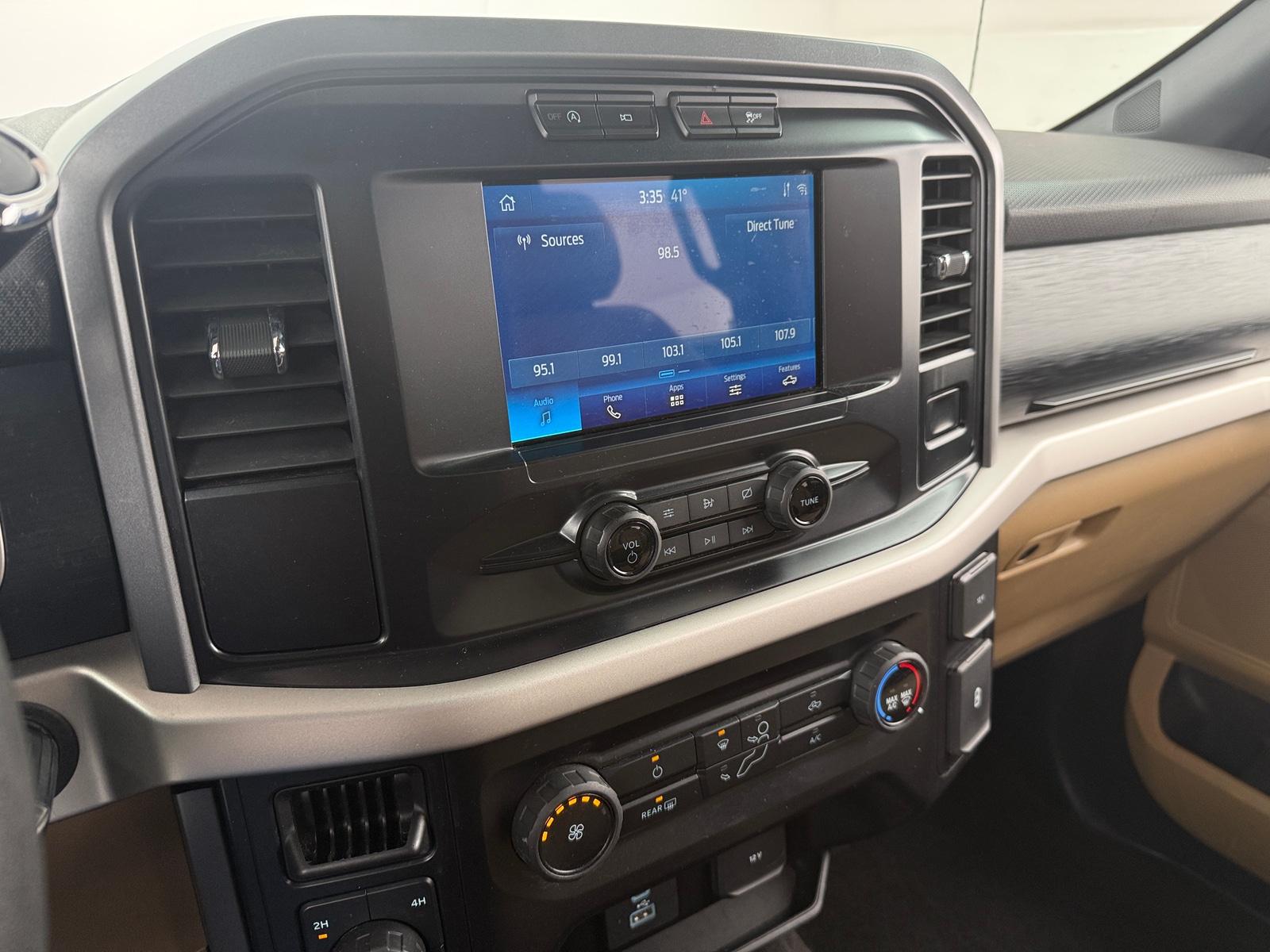 Thumbnail: 2021 Ford Econoline - 4