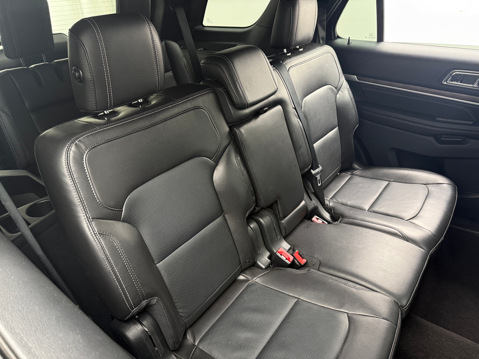 Thumbnail: 2018 Ford Explorer - 5