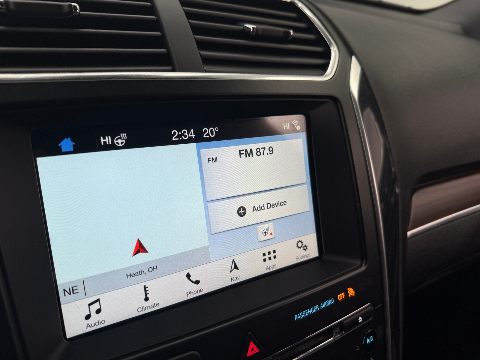 Thumbnail: 2018 Ford Explorer - 3