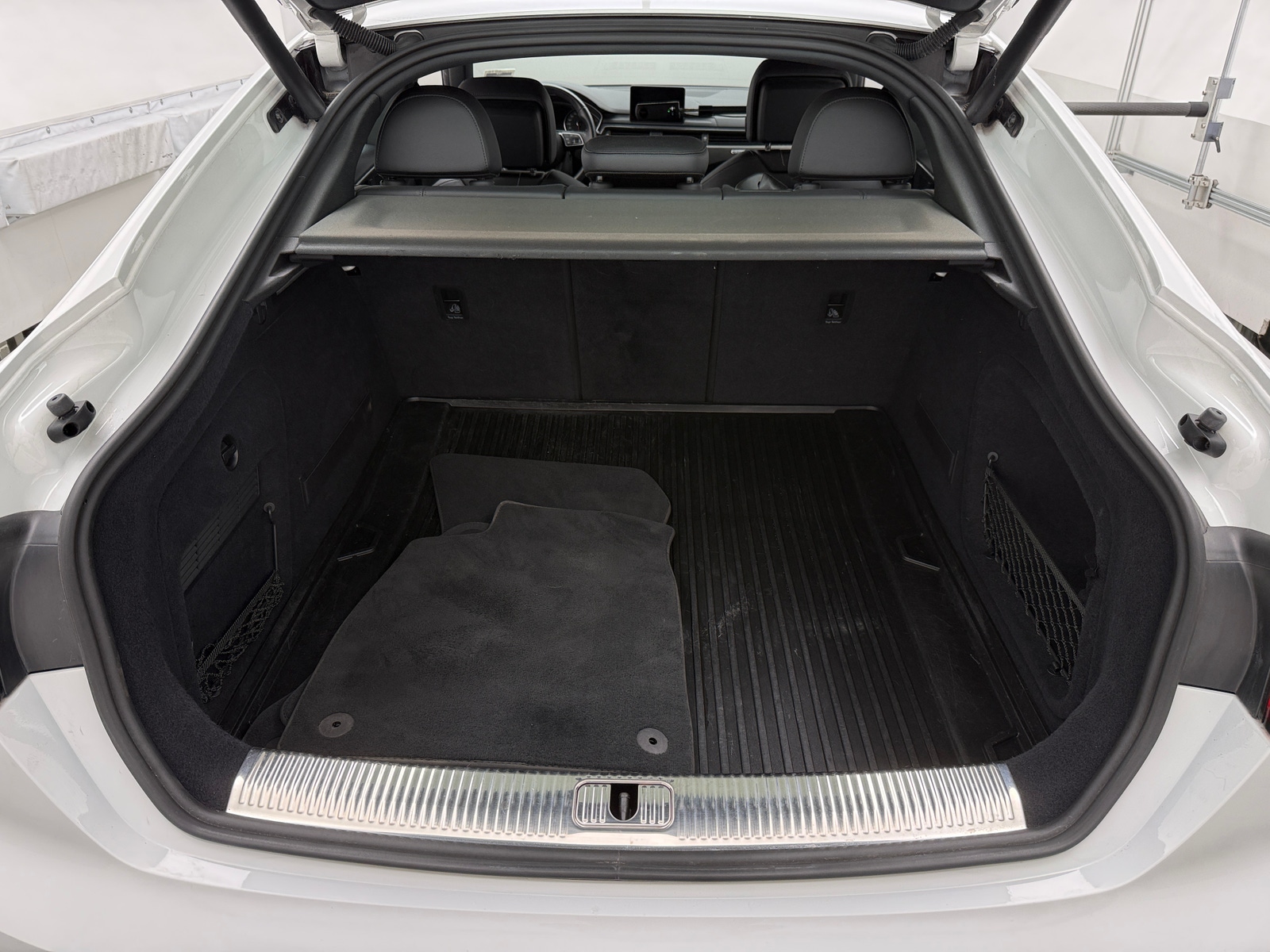 Thumbnail: 2019 Audi A5 - 6