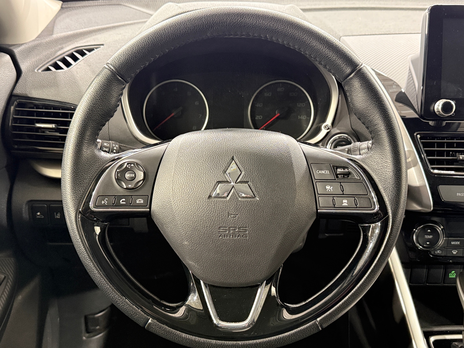 Thumbnail: 2024 Mitsubishi Eclipse Cross - 5