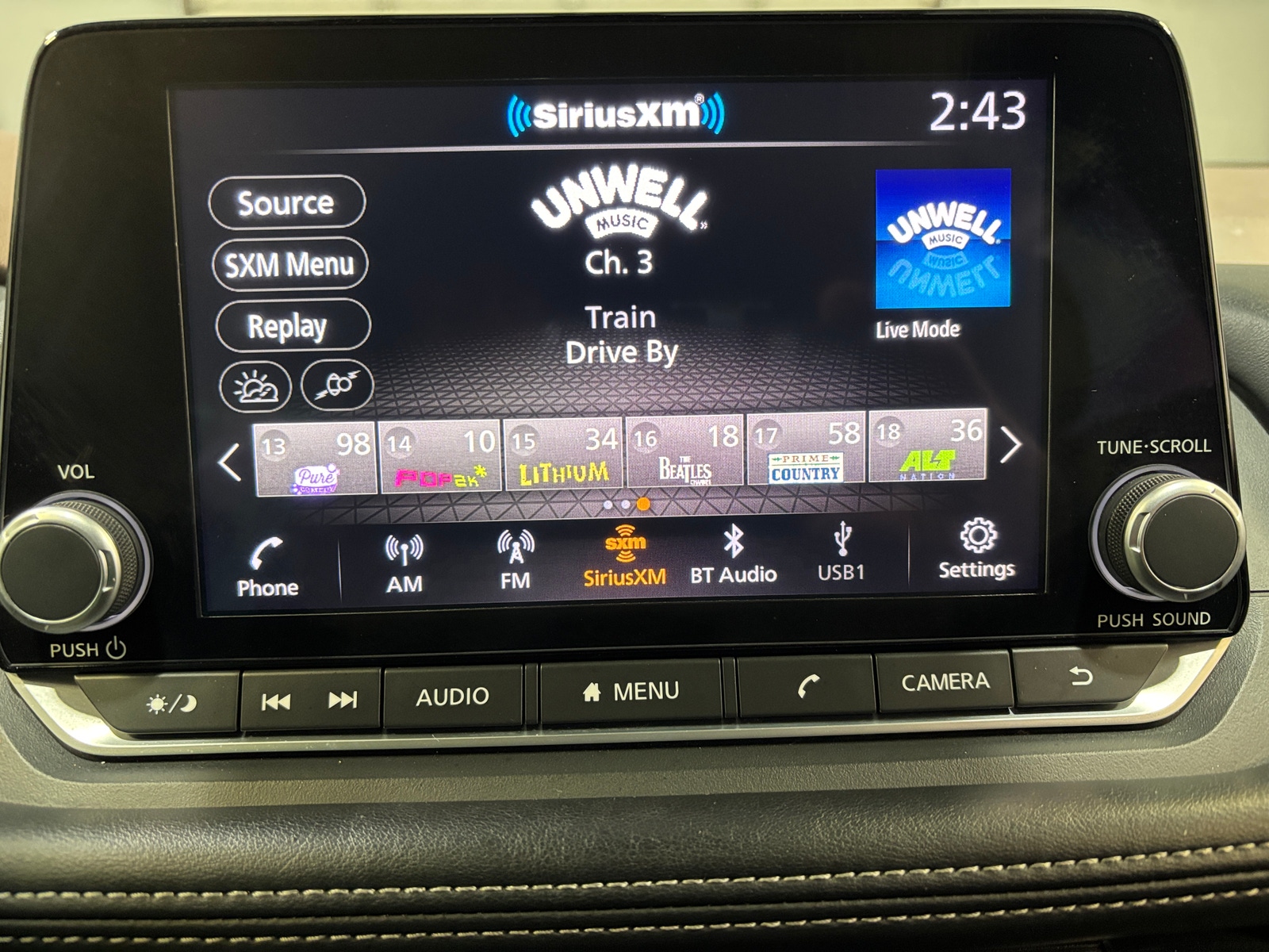 Thumbnail: 2023 Nissan Rogue - 4