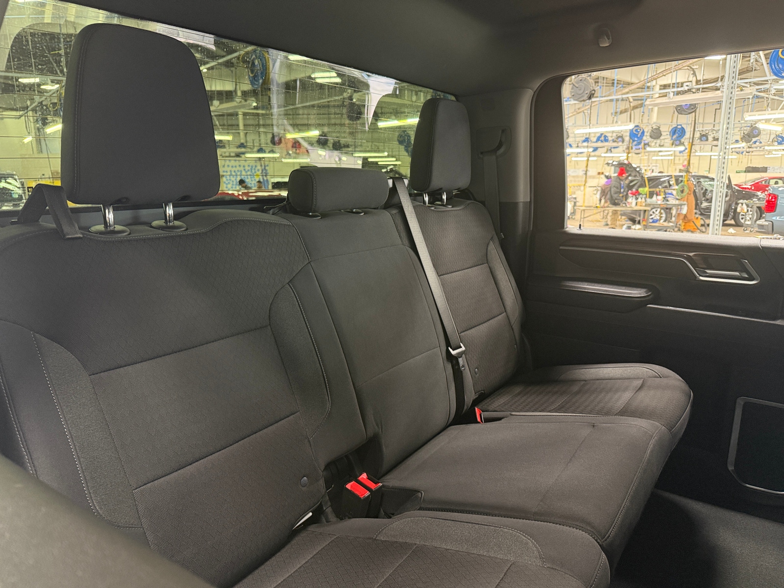 Thumbnail: 2025 Chevrolet Silverado 2500 - 6