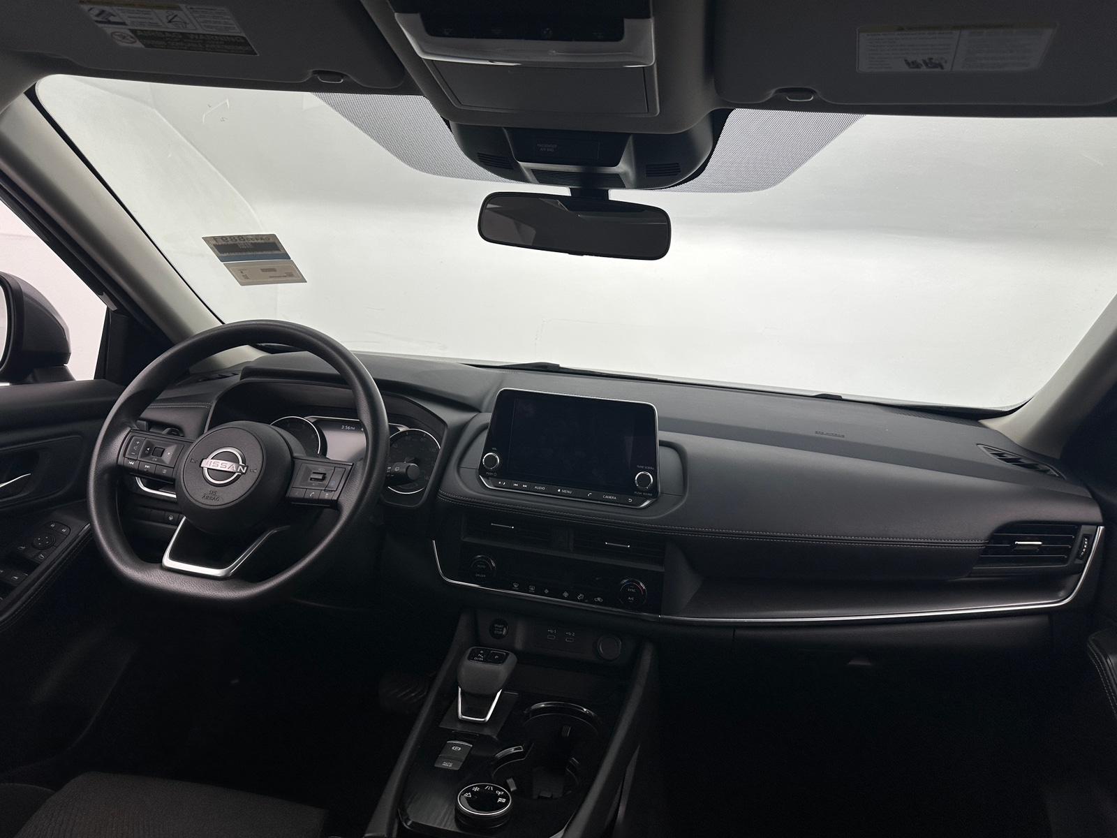 Thumbnail: 2024 Nissan Rogue - 3