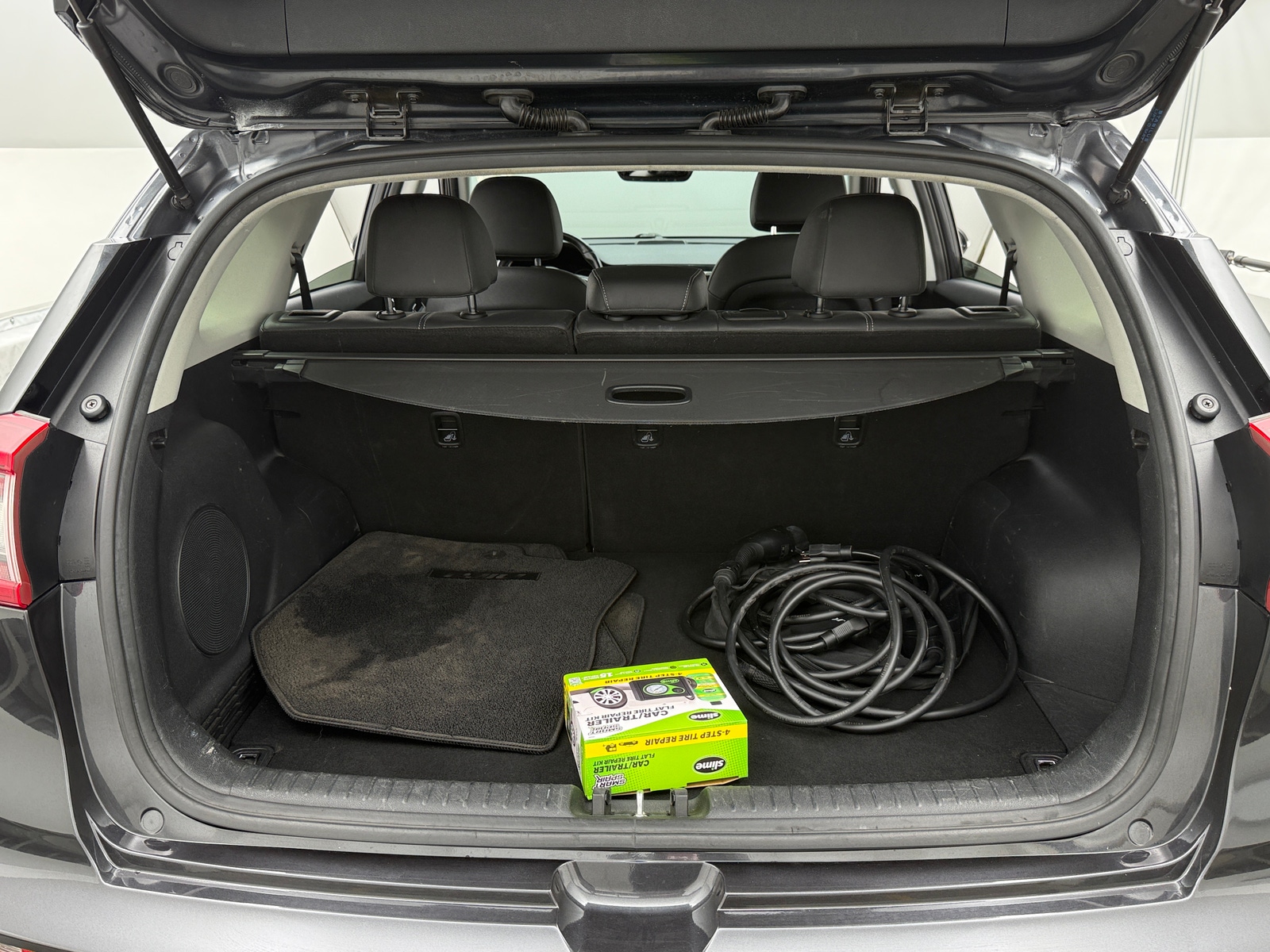 Thumbnail: 2019 Kia Niro - 6