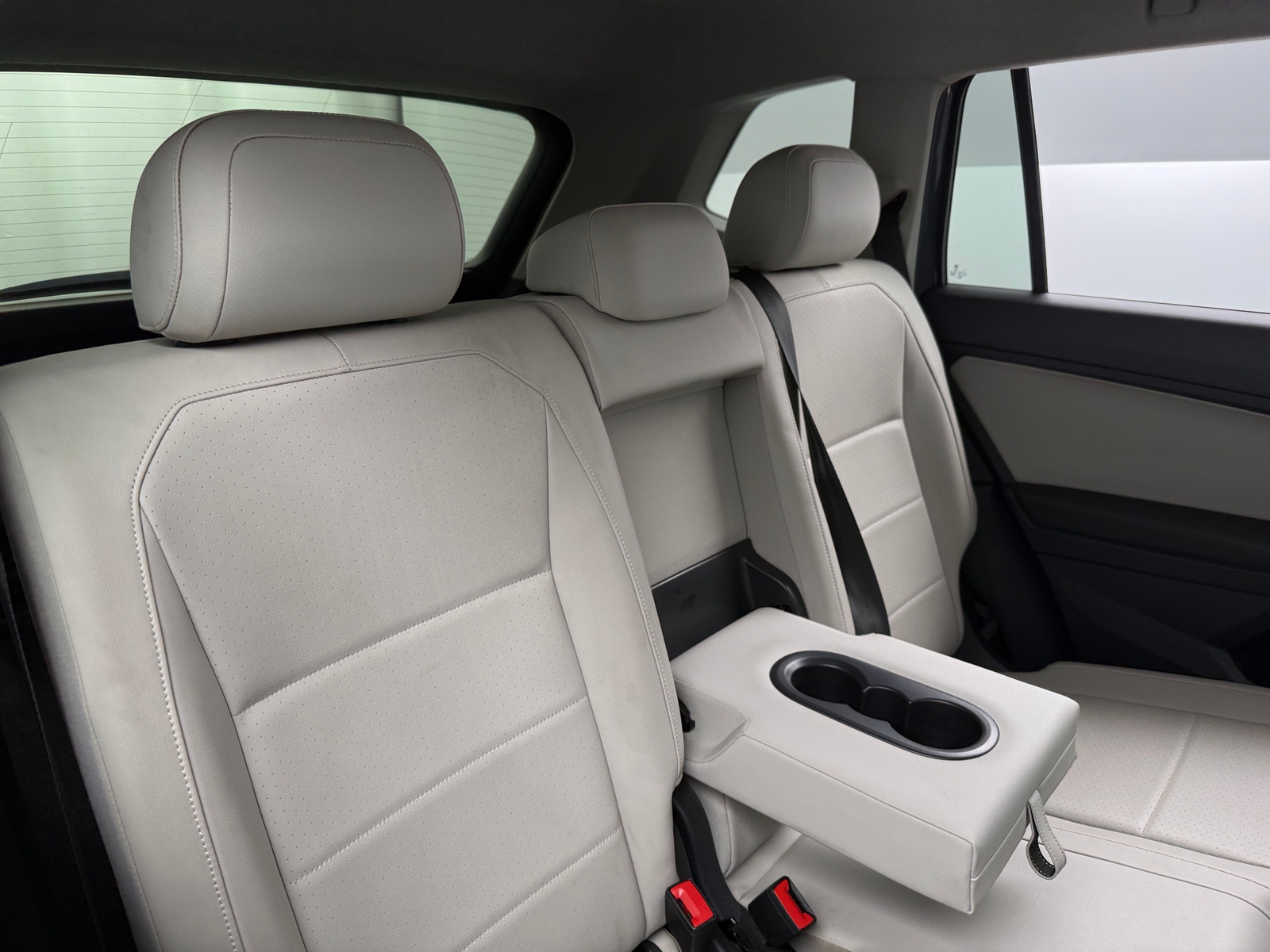 Thumbnail: 2019 Volkswagen Tiguan - 5