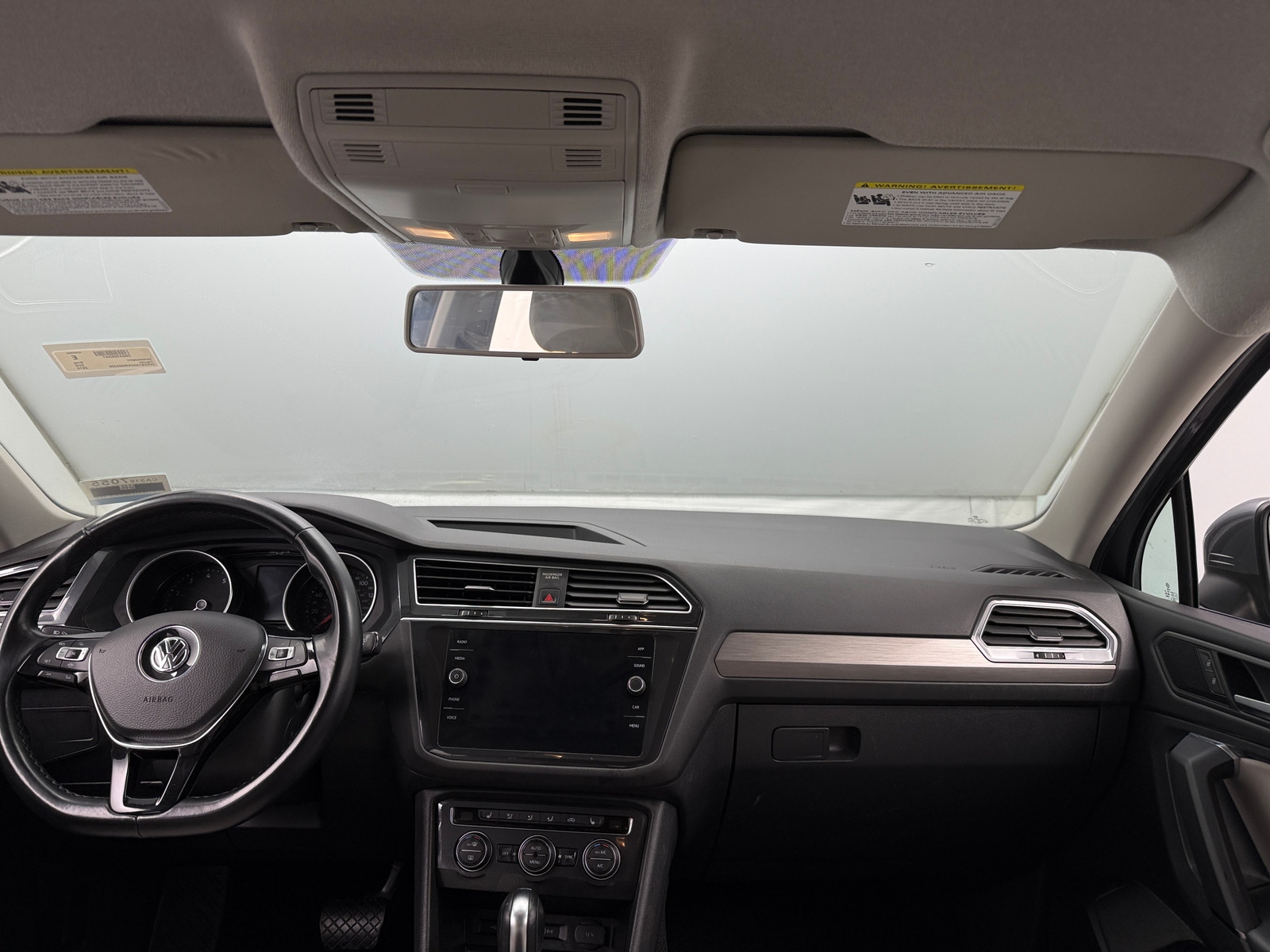 Thumbnail: 2019 Volkswagen Tiguan - 2