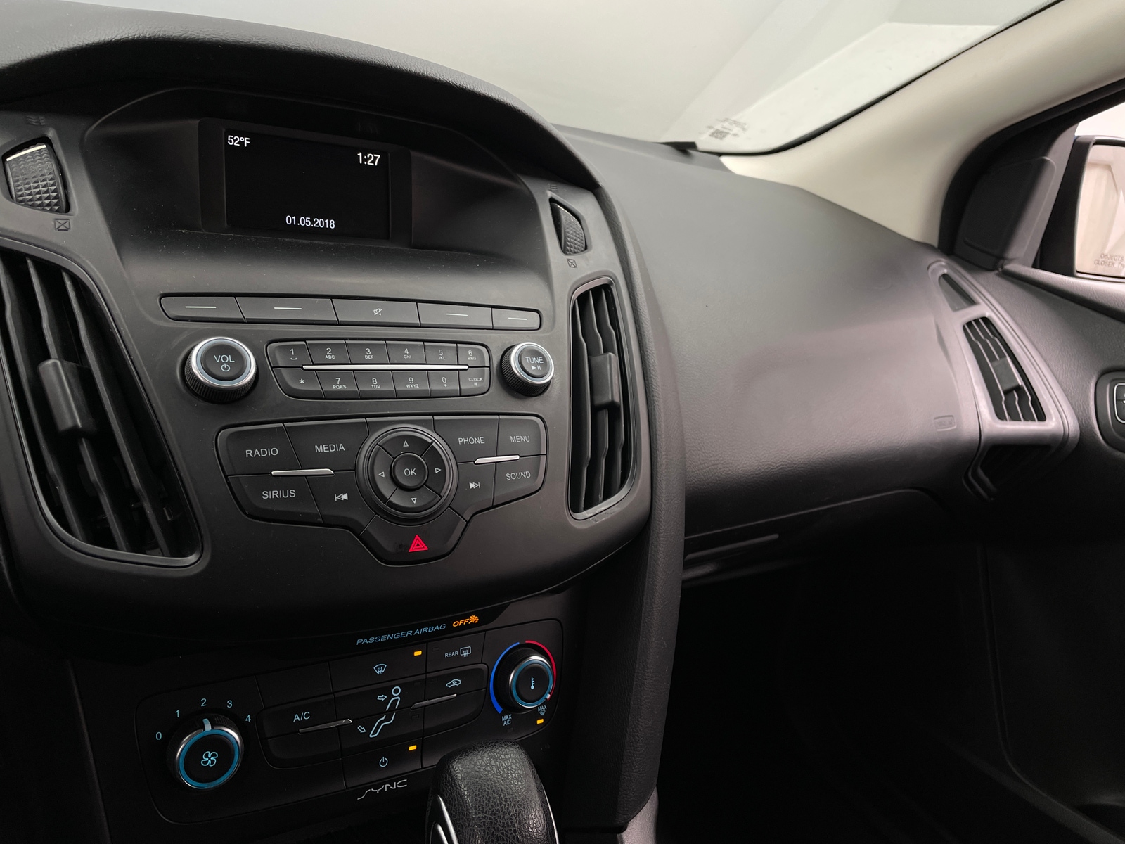 Thumbnail: 2018 Ford Focus - 4