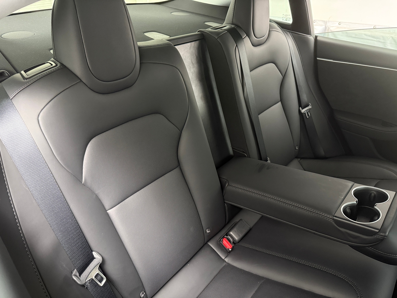 Thumbnail: 2024 Tesla Model 3 - 4