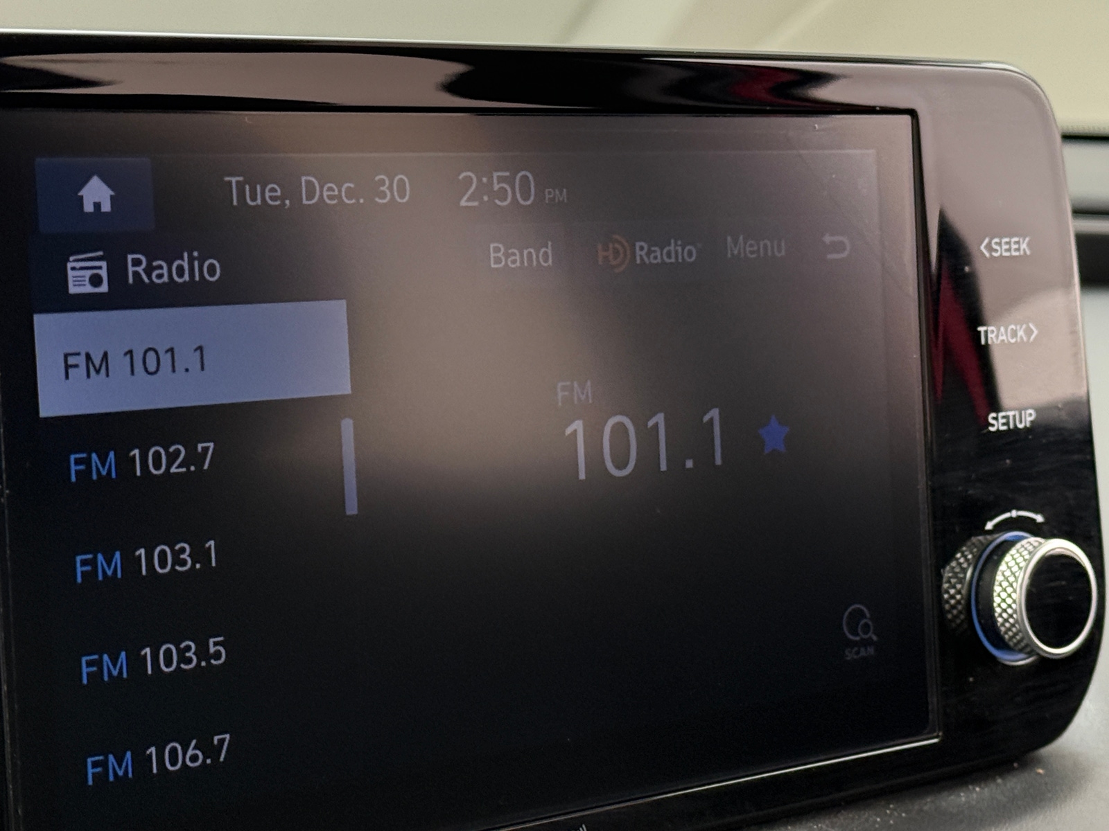 Thumbnail: 2022 Hyundai Santa Fe - 4