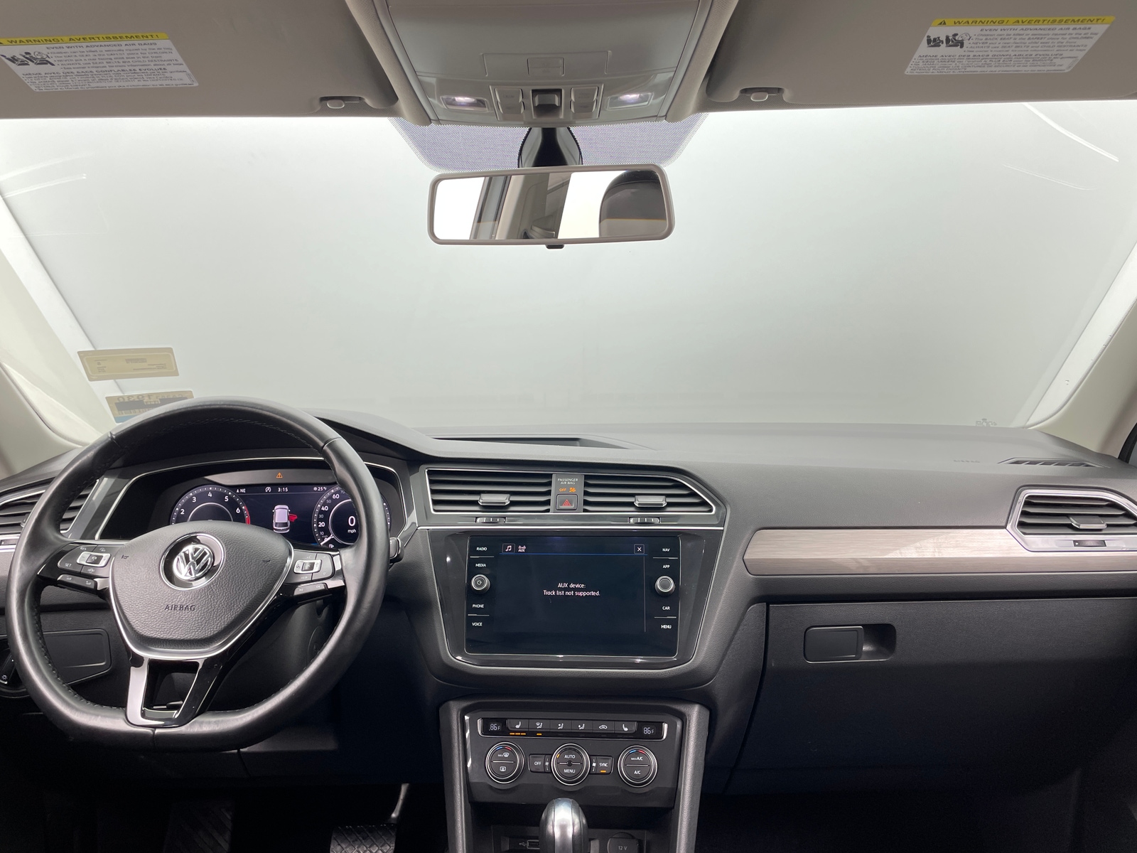 Thumbnail: 2019 Volkswagen Tiguan - 2