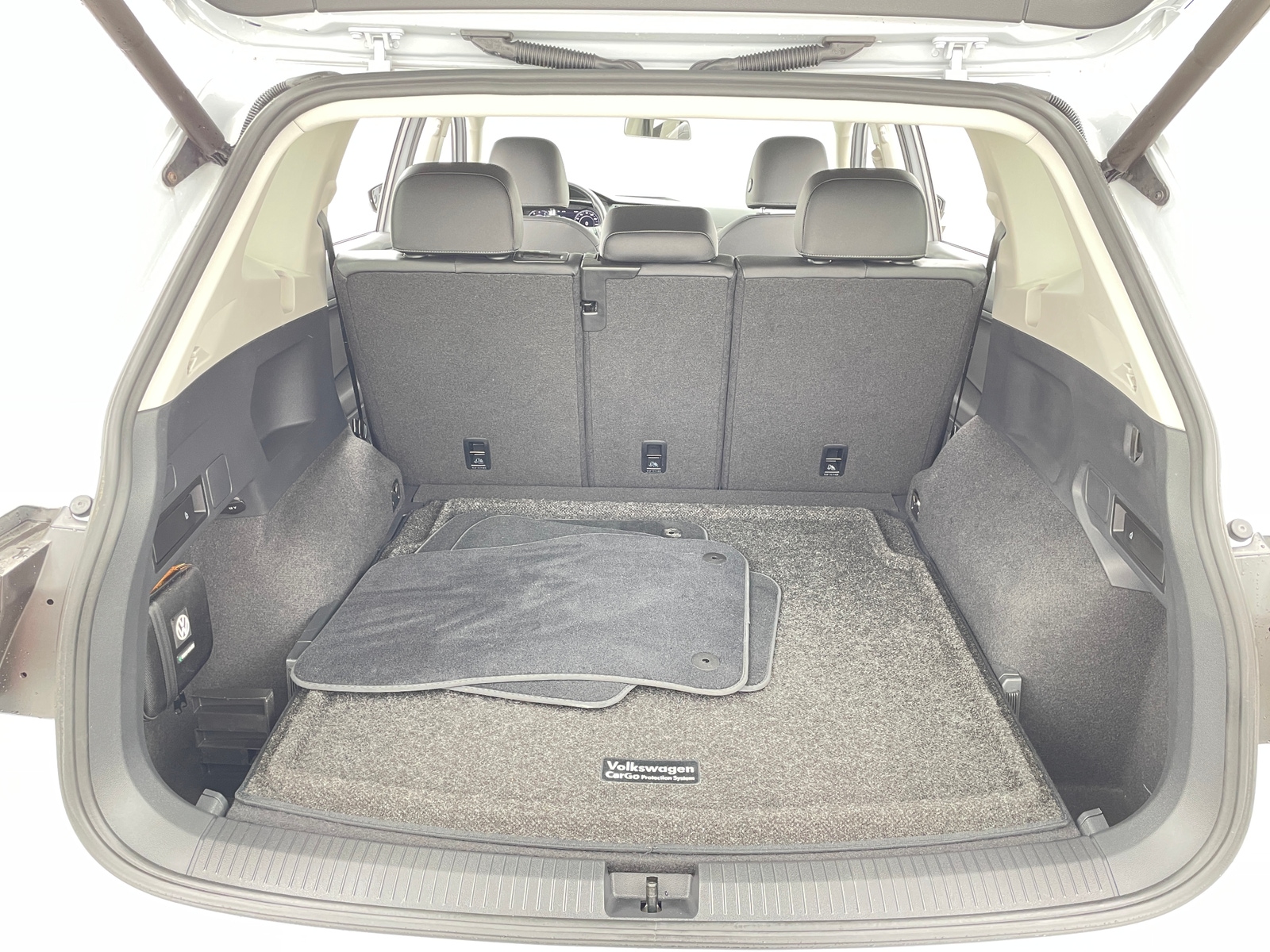 Thumbnail: 2019 Volkswagen Tiguan - 6