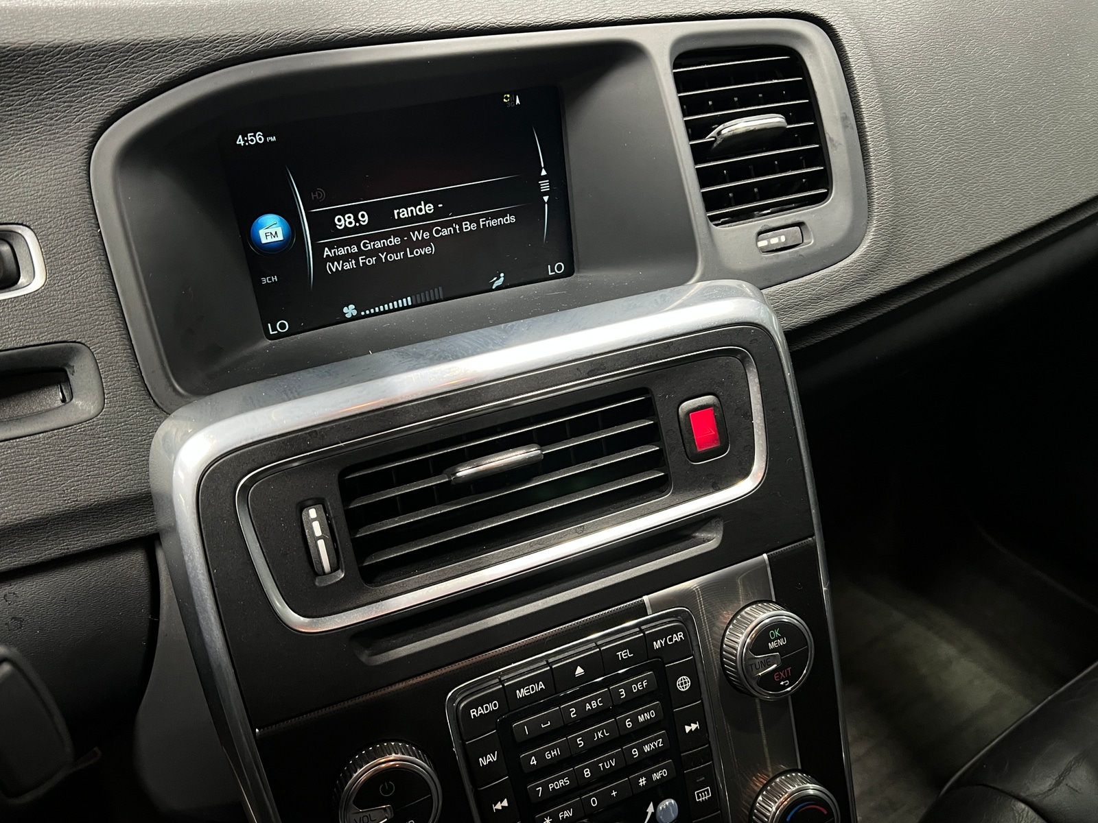 Thumbnail: 2017 Volvo S60 - 3