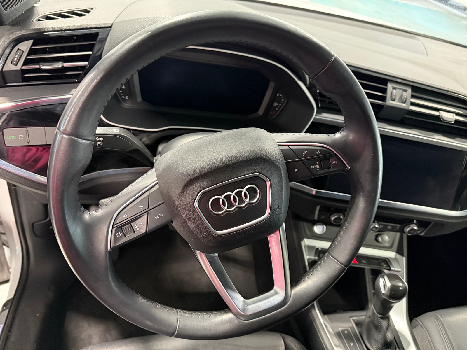 Thumbnail: 2019 Audi Q3 - 4