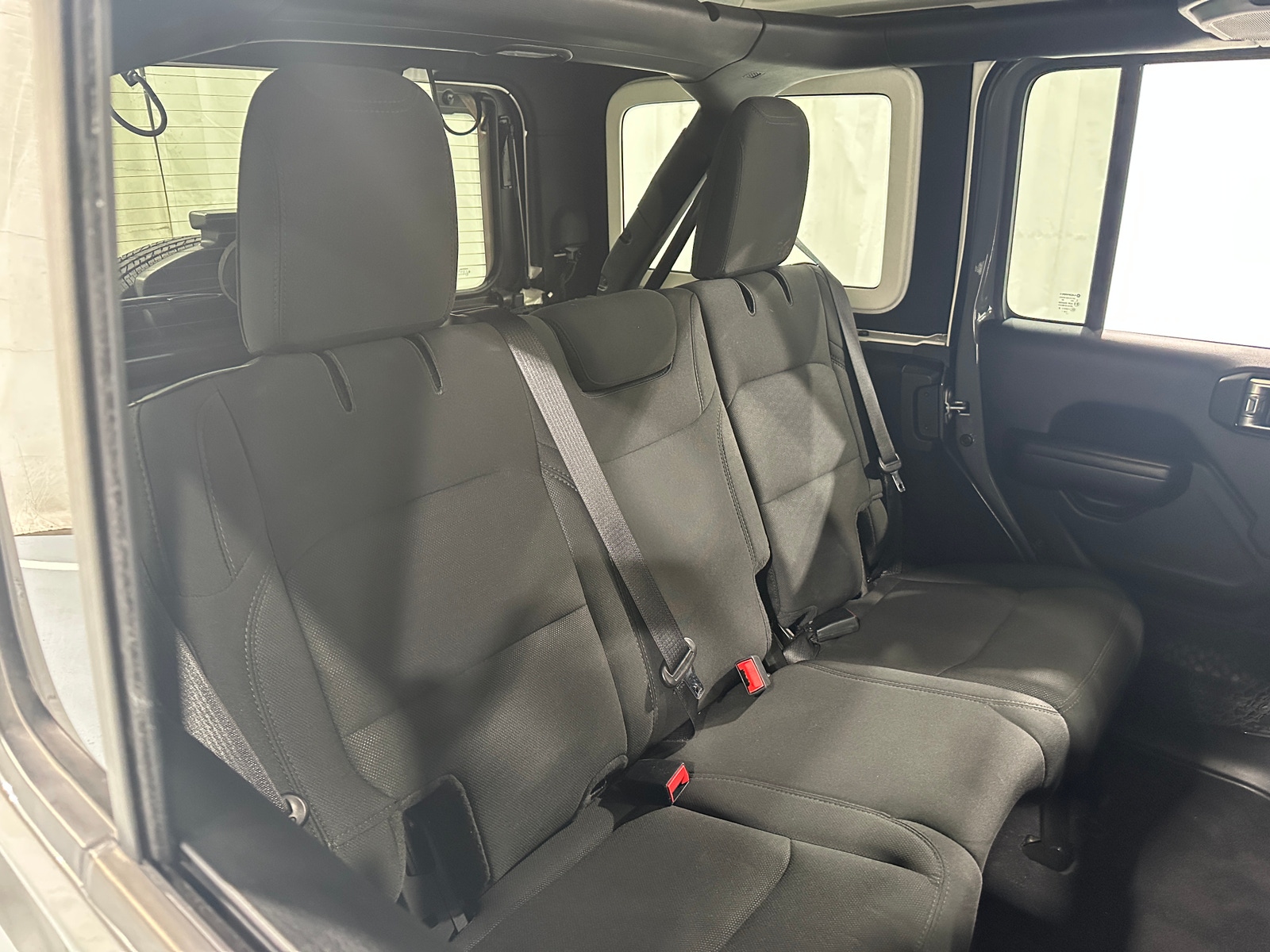 Thumbnail: 2020 Jeep Wrangler - 6