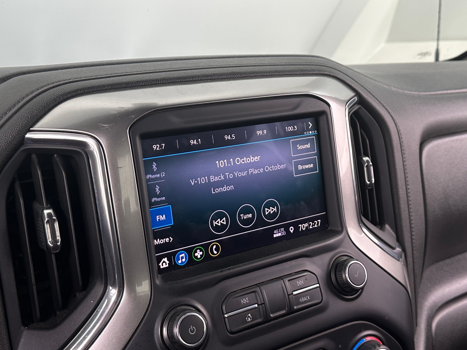 Thumbnail: 2019 Chevrolet Silverado 1500 - 4