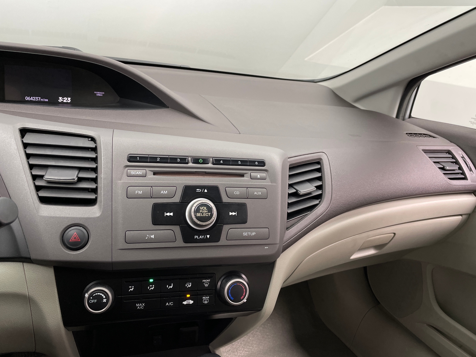 Thumbnail: 2012 Honda Civic - 4