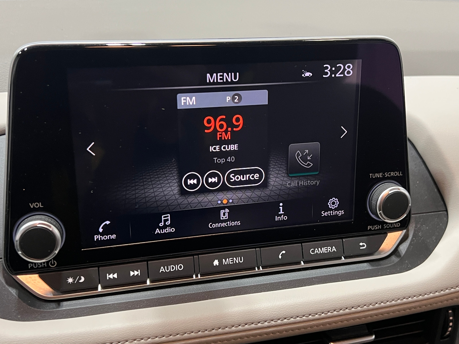 Thumbnail: 2023 Nissan Rogue - 4