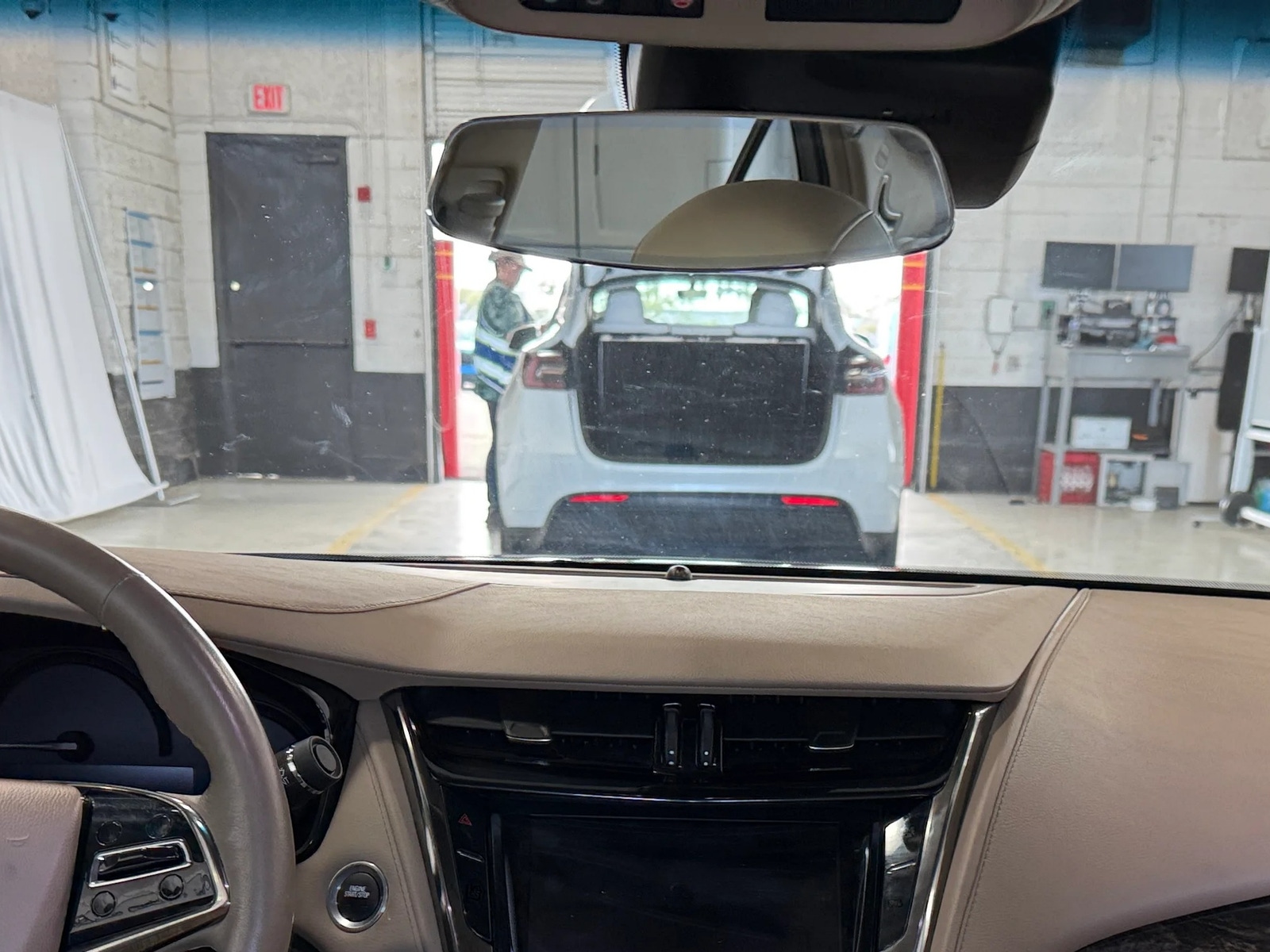 Thumbnail: 2014 Cadillac CTS - 2