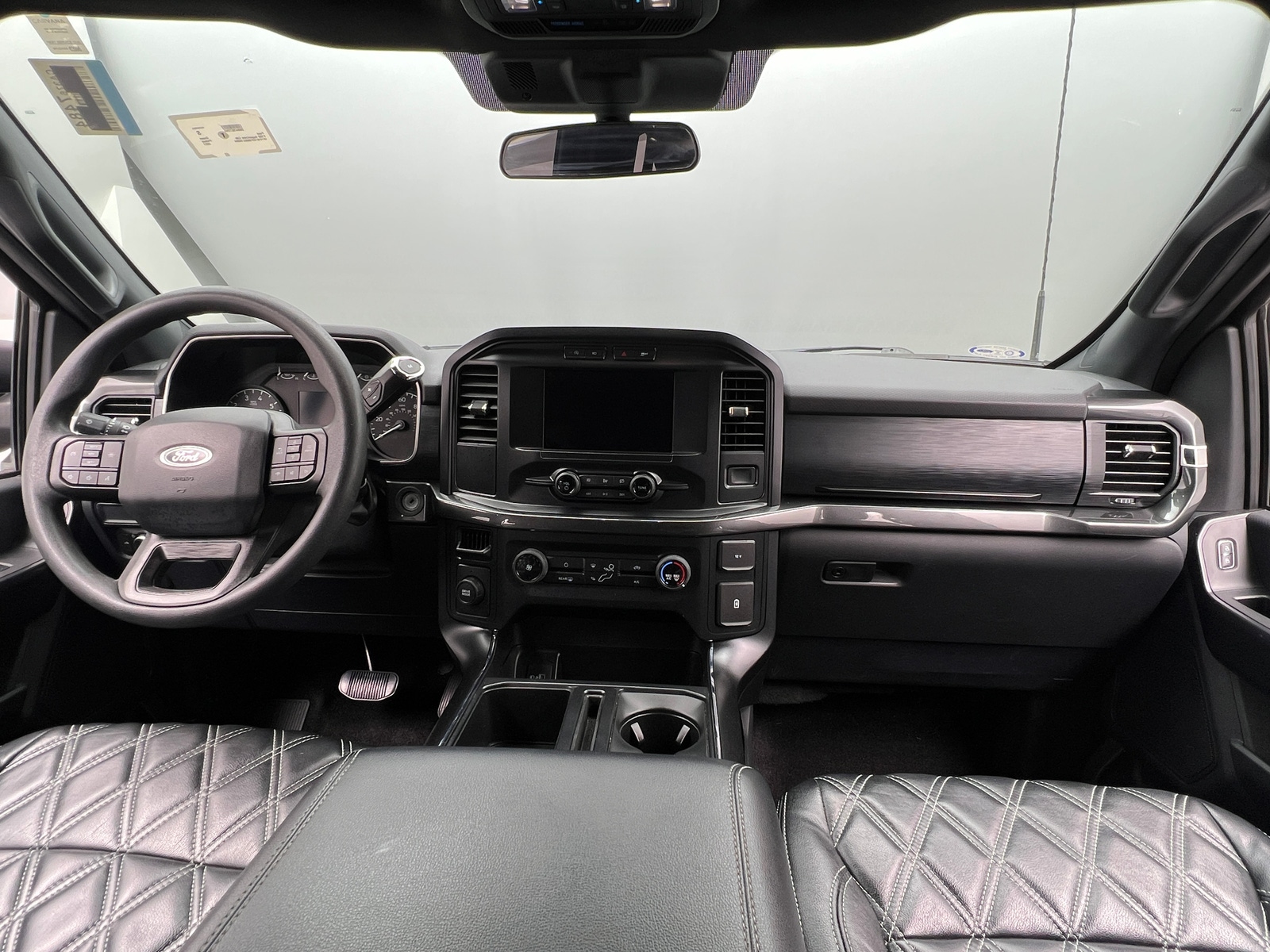 Thumbnail: 2021 Ford Econoline - 3