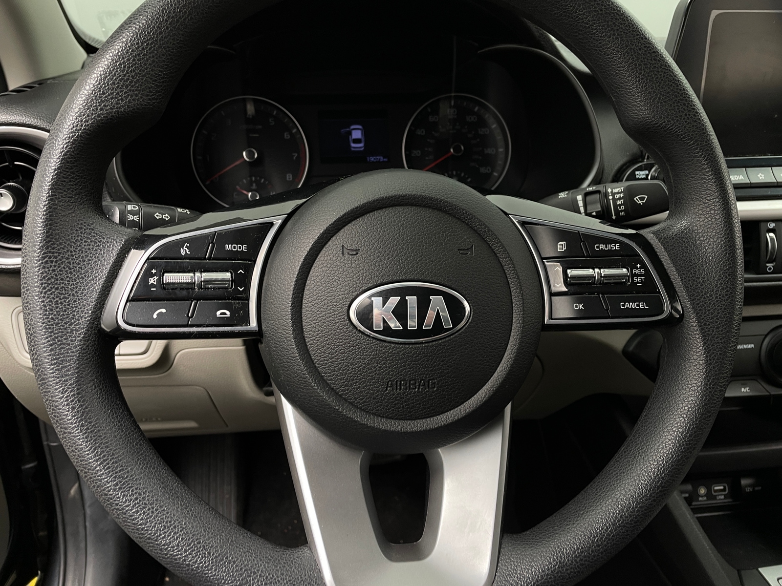 Thumbnail: 2020 Kia Forte - 5