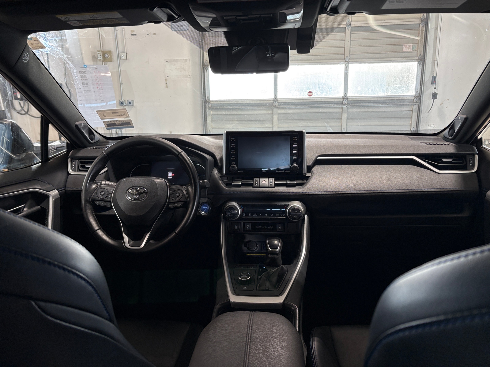 Thumbnail: 2019 Toyota RAV4 - 2