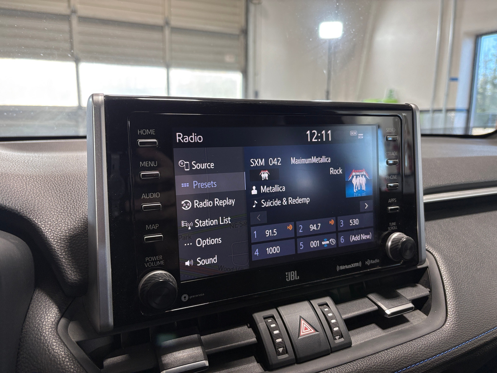 Thumbnail: 2019 Toyota RAV4 - 3