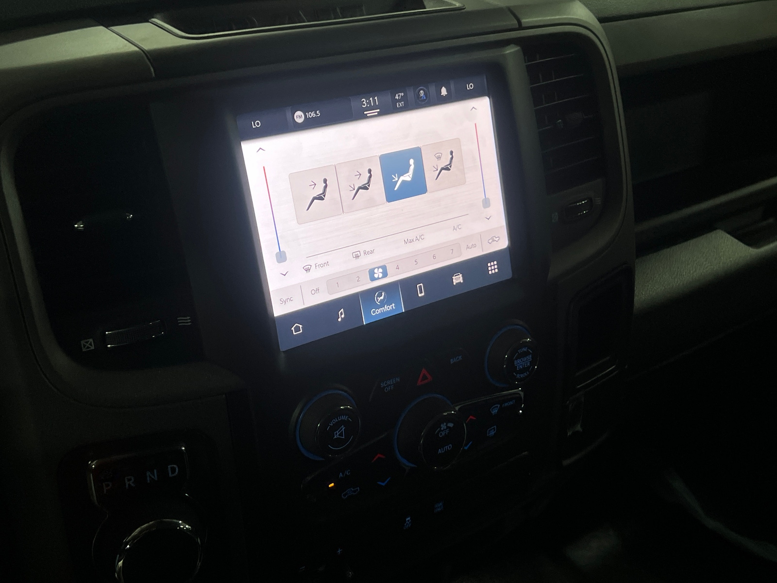 Thumbnail: 2022 RAM 1500 Classic - 4