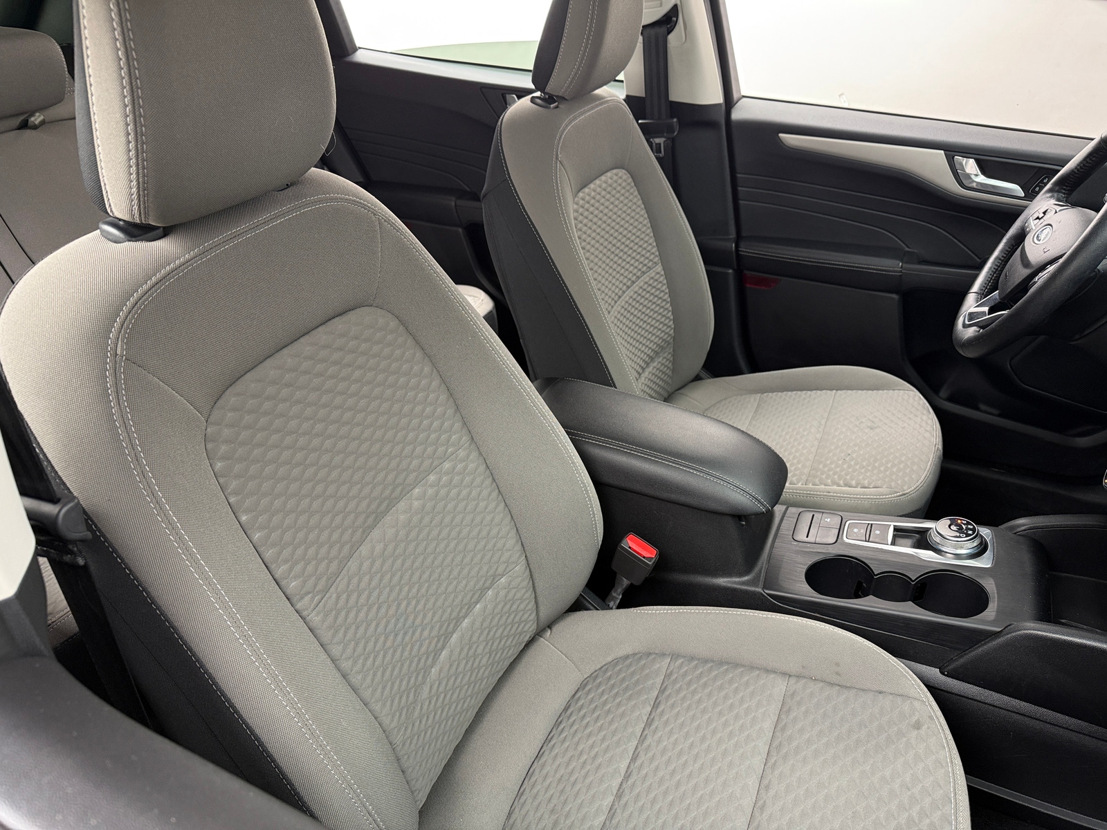 Thumbnail: 2021 Ford Escape - 2