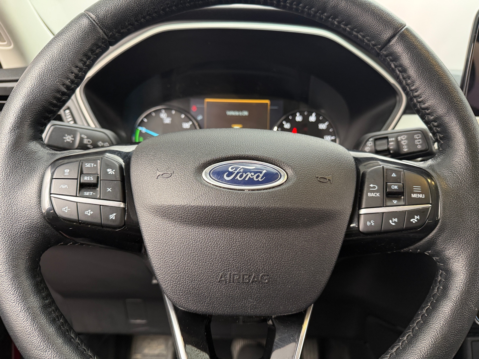 Thumbnail: 2021 Ford Escape - 5