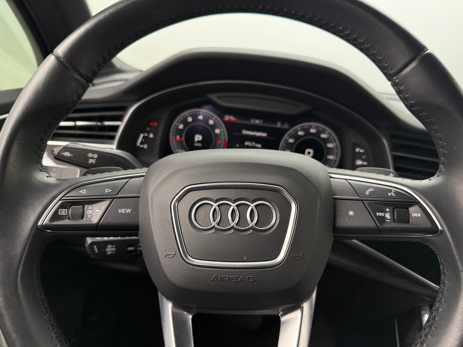 Thumbnail: 2020 Audi Q7 - 4