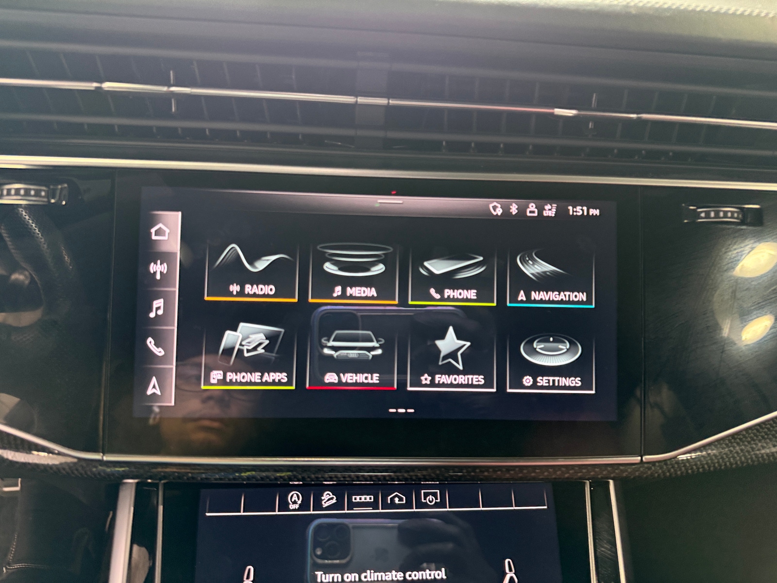 Thumbnail: 2021 Audi SQ7 - 3