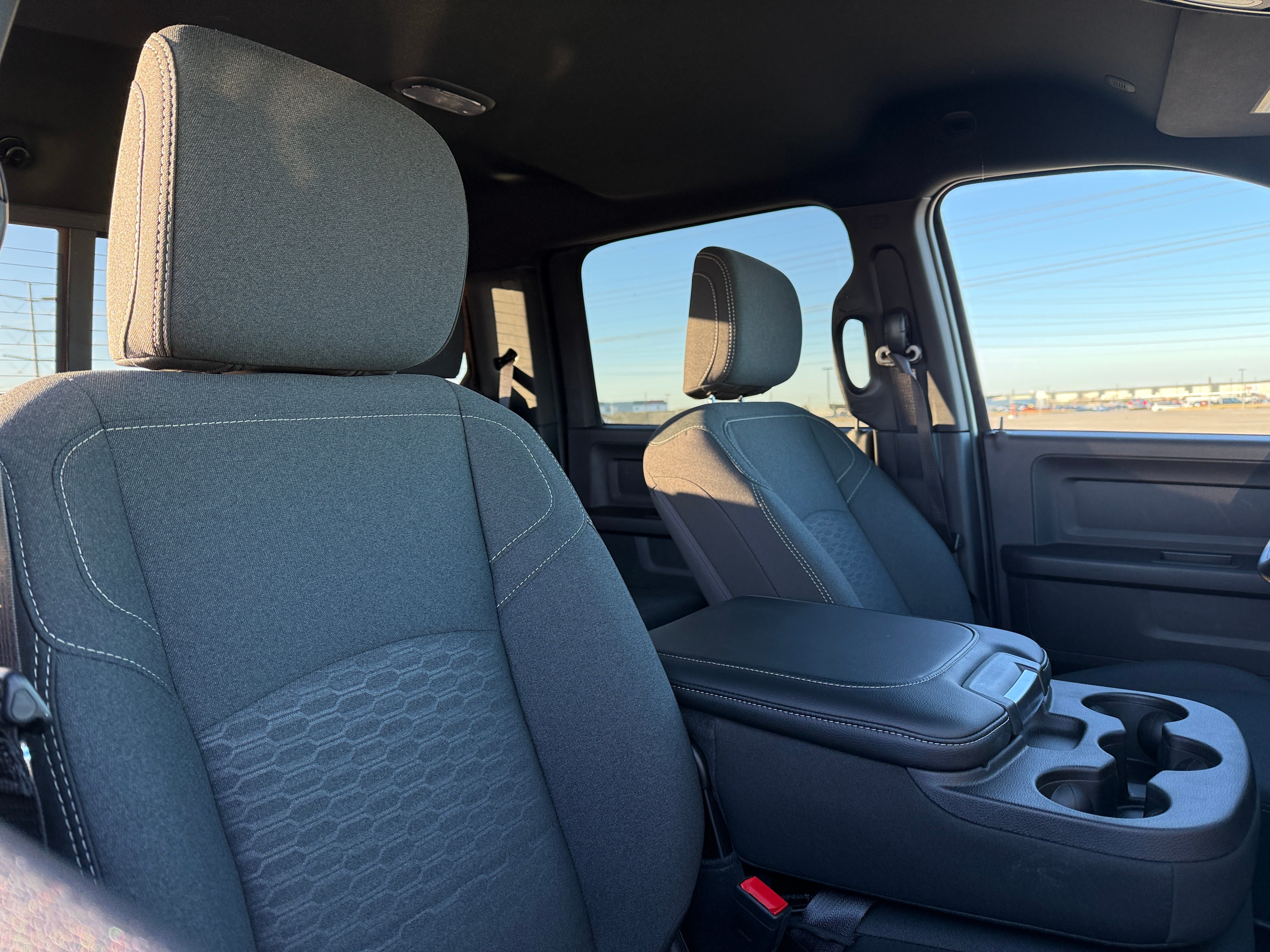 2026 RAM 2500 Tradesman - Photo 4
