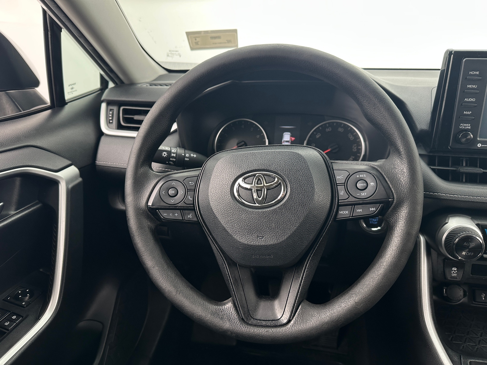 Thumbnail: 2021 Toyota RAV4 - 5