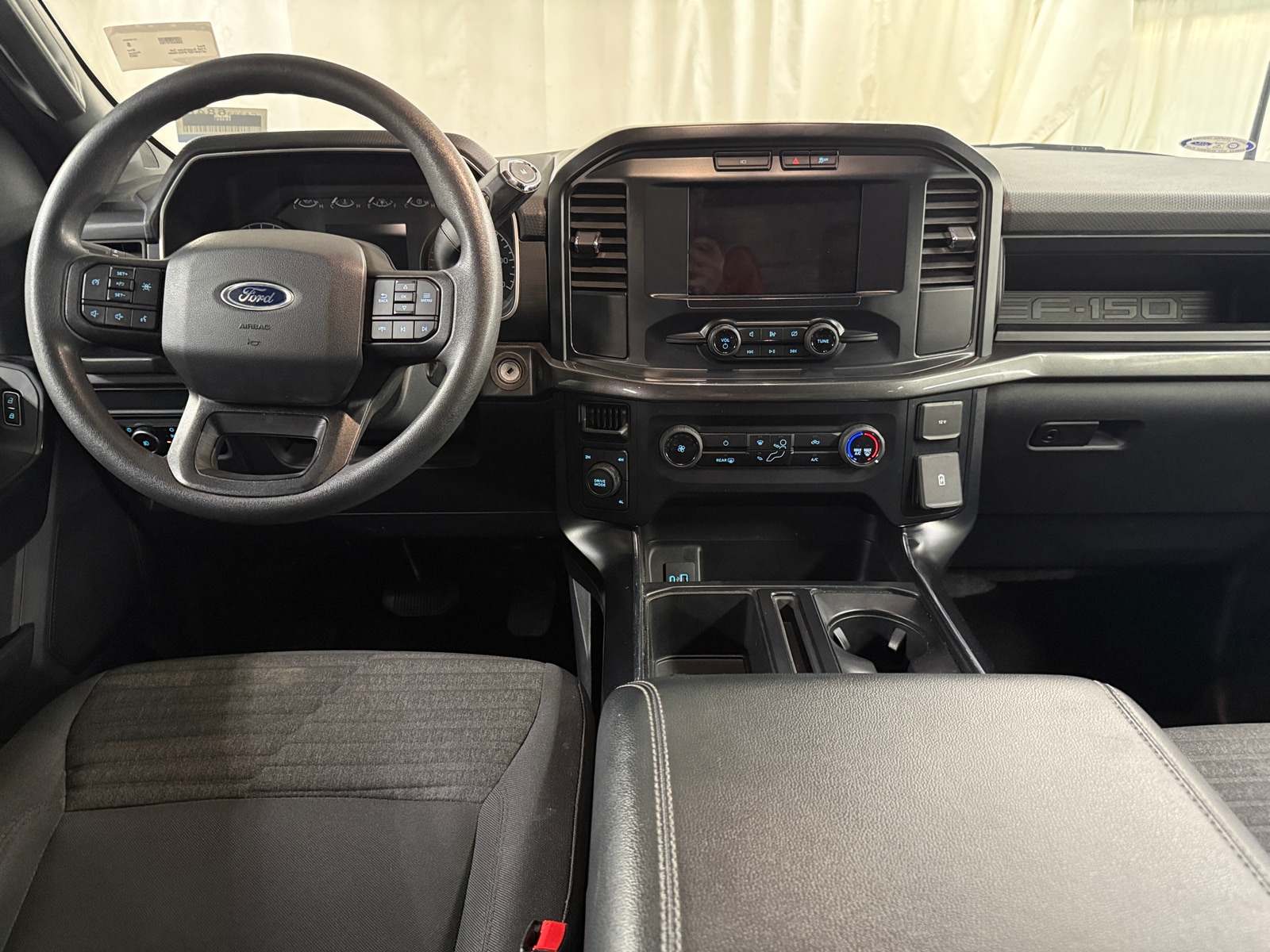 Thumbnail: 2023 Ford Econoline - 3