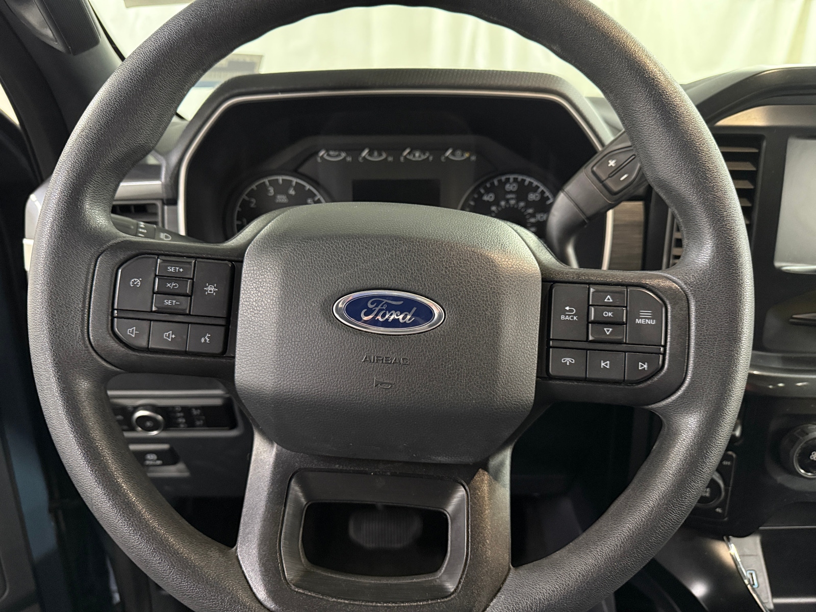 Thumbnail: 2023 Ford Econoline - 5