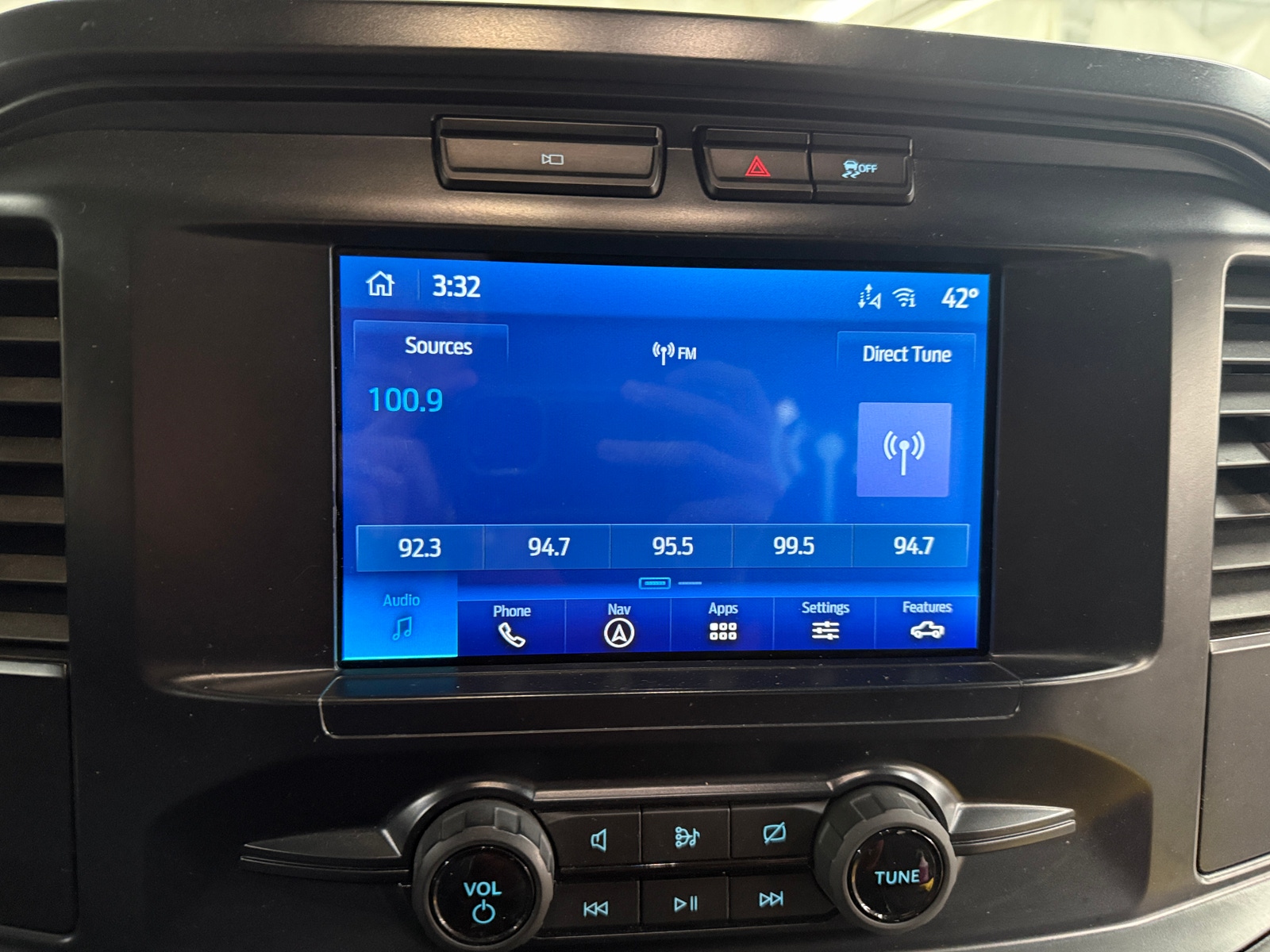 Thumbnail: 2023 Ford Econoline - 4