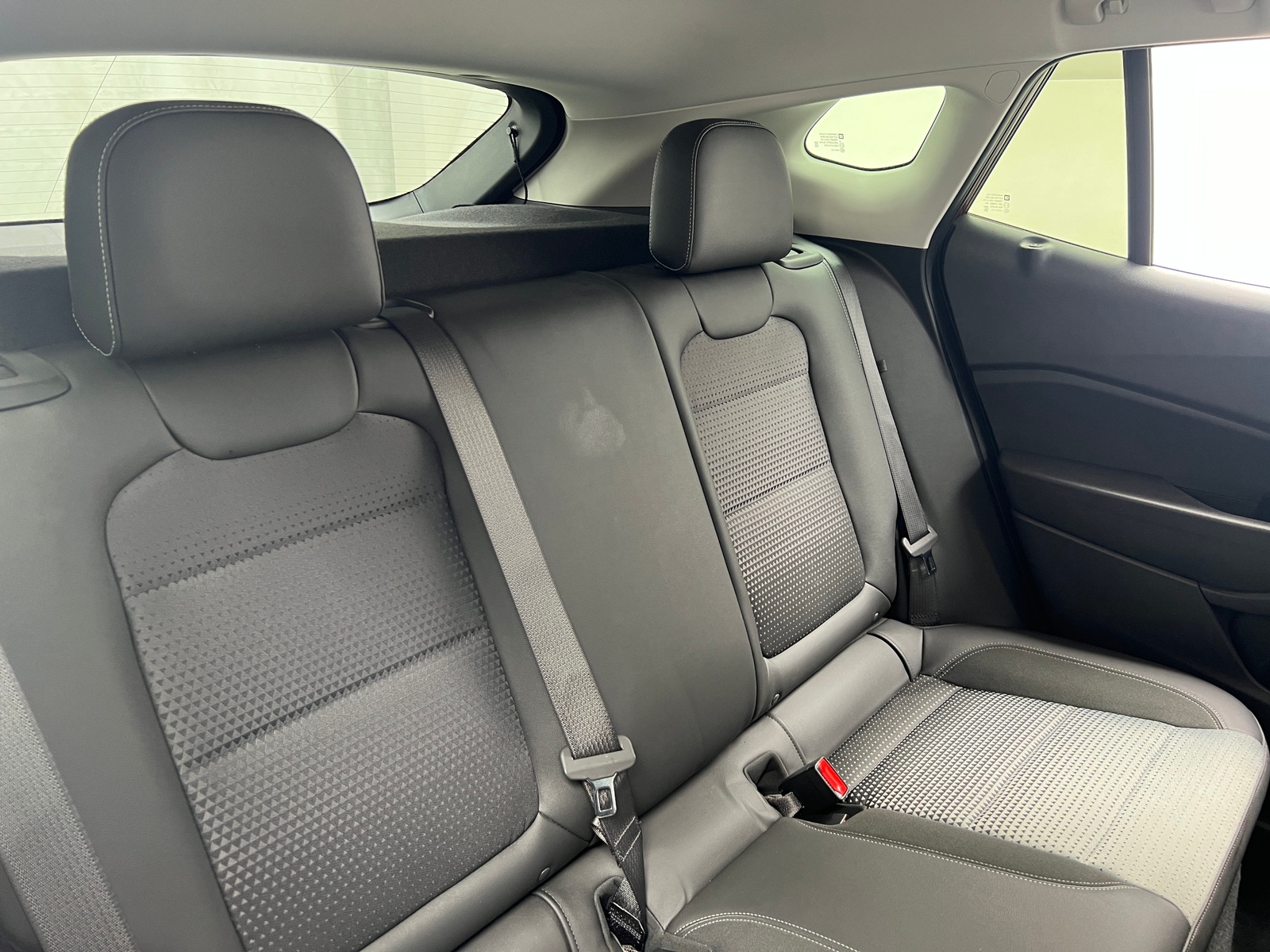 Thumbnail: 2025 Chevrolet Trax - 6