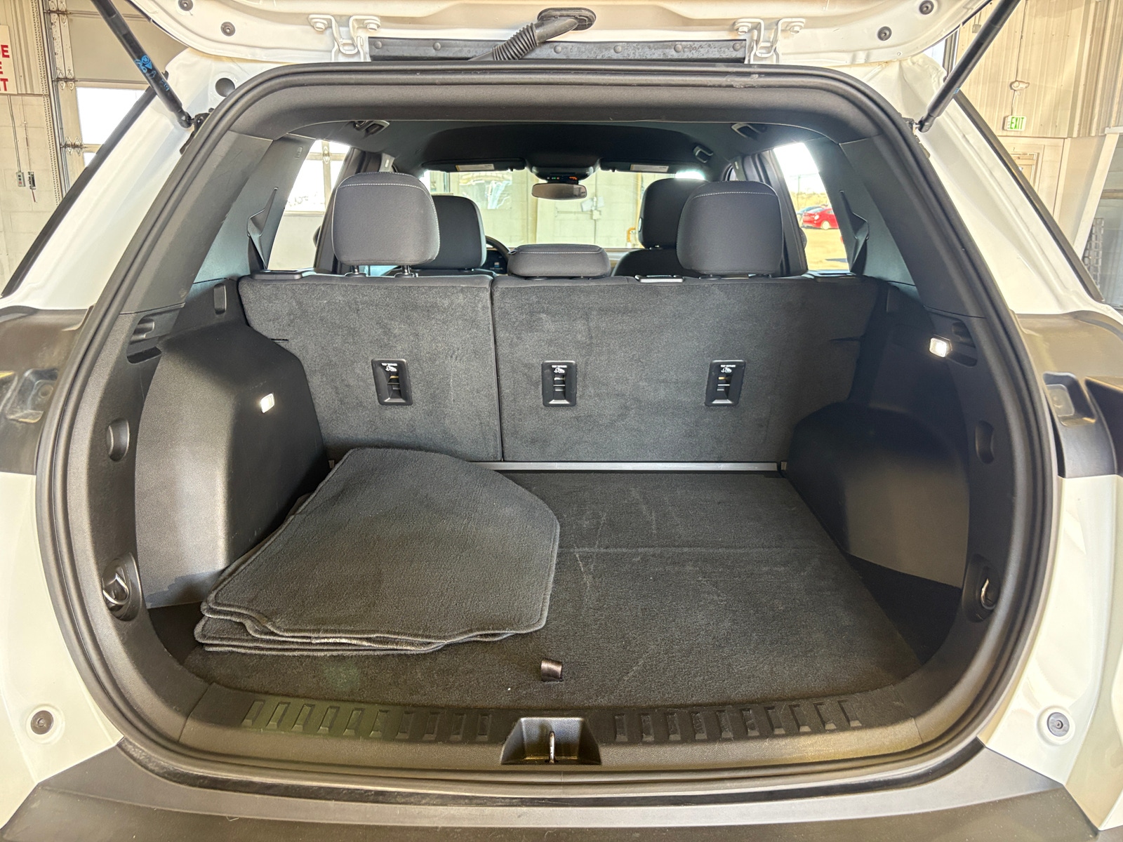 Thumbnail: 2025 Chevrolet Equinox - 7