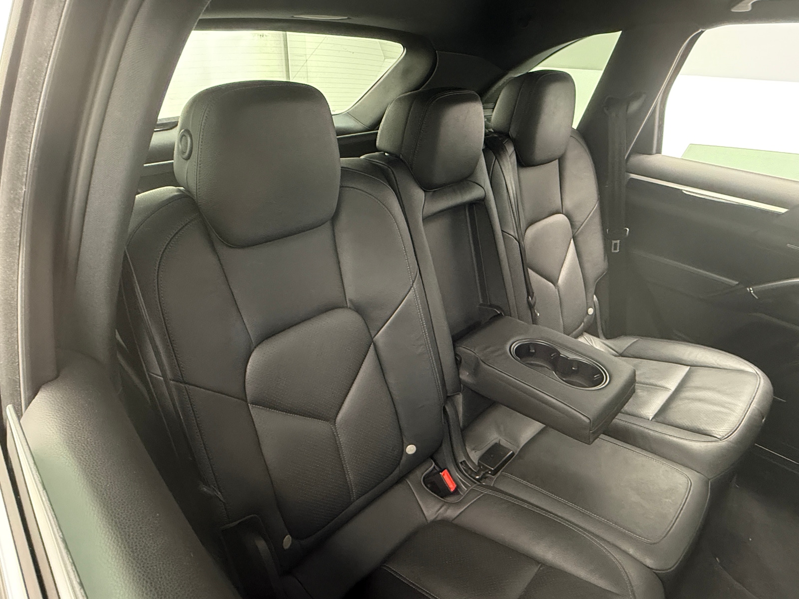 Thumbnail: 2011 Porsche Cayenne - 5