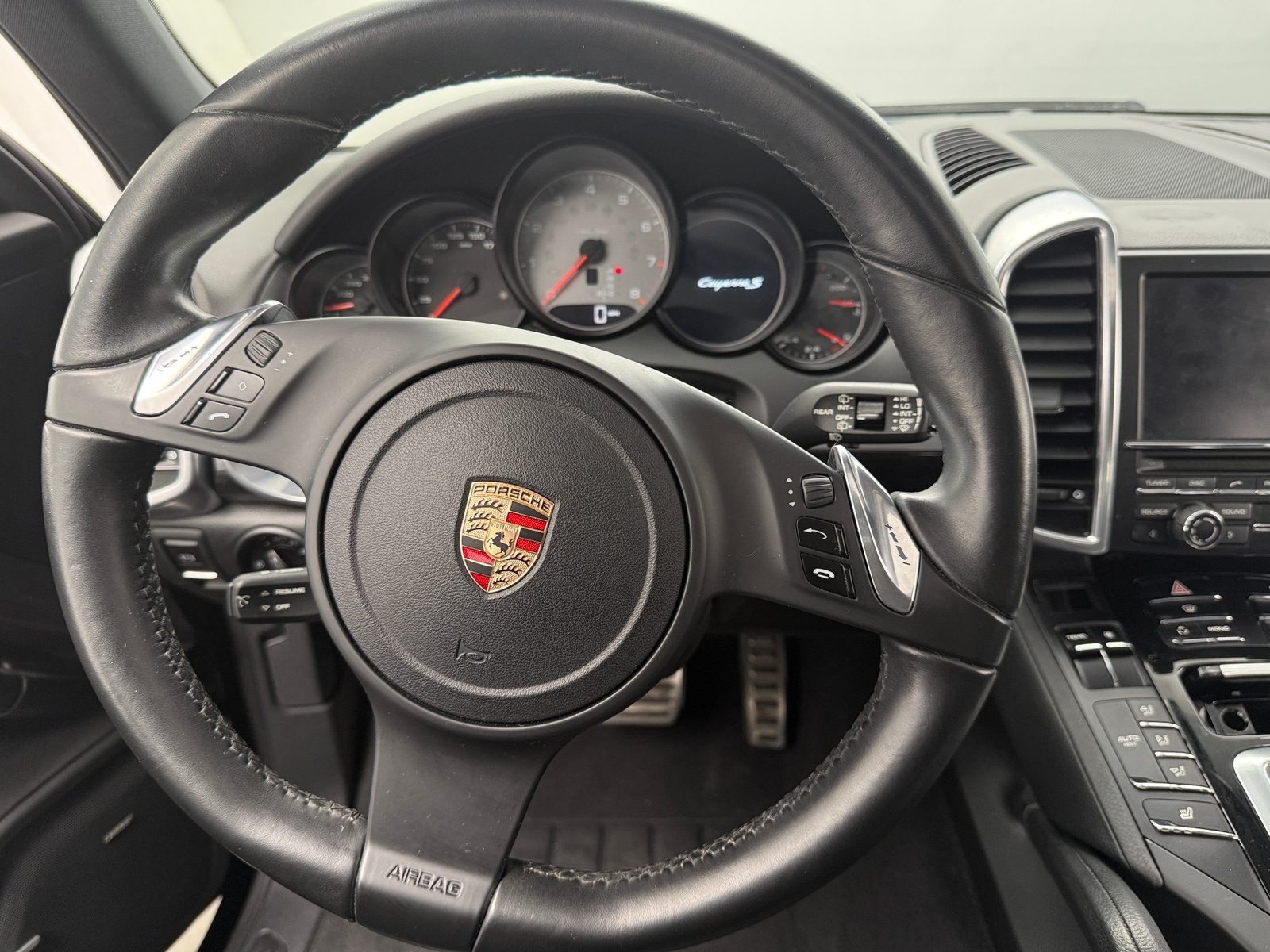 Thumbnail: 2011 Porsche Cayenne - 4