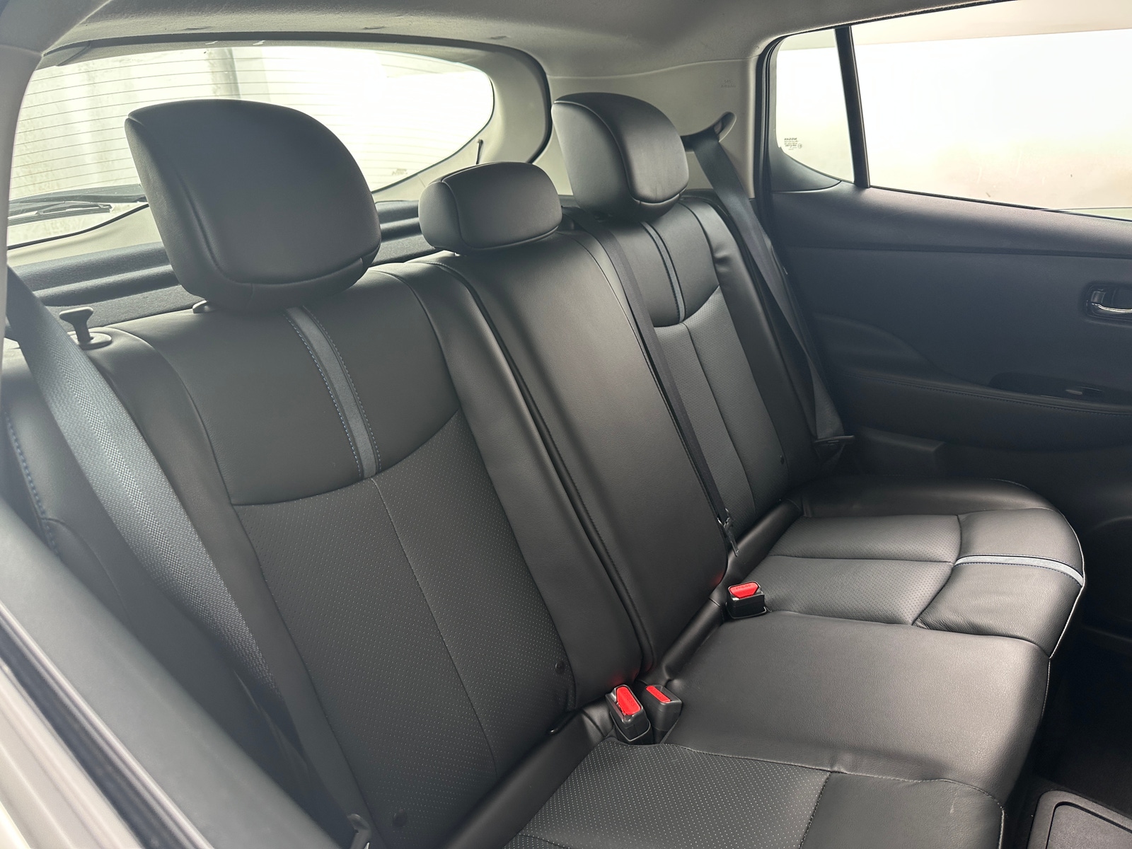 Thumbnail: 2020 Nissan Leaf - 5