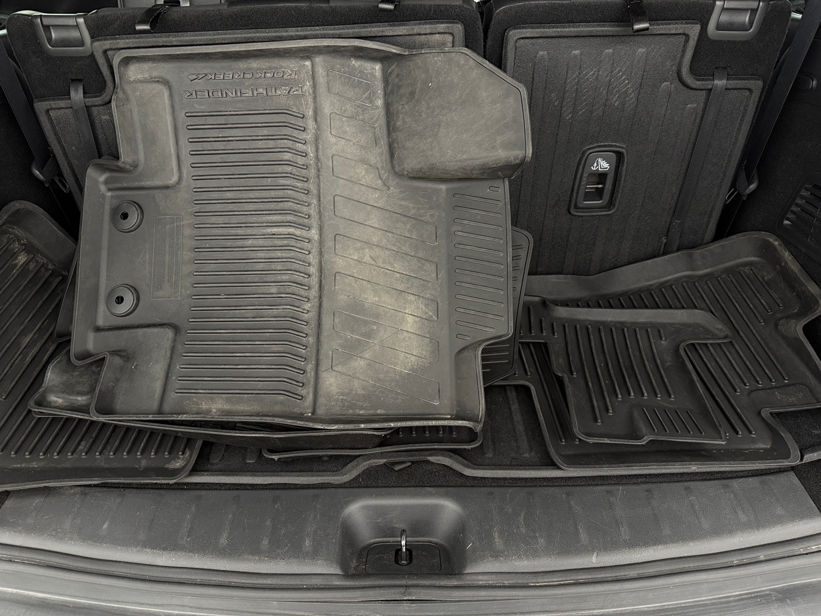 Thumbnail: 2024 Nissan Pathfinder - 6