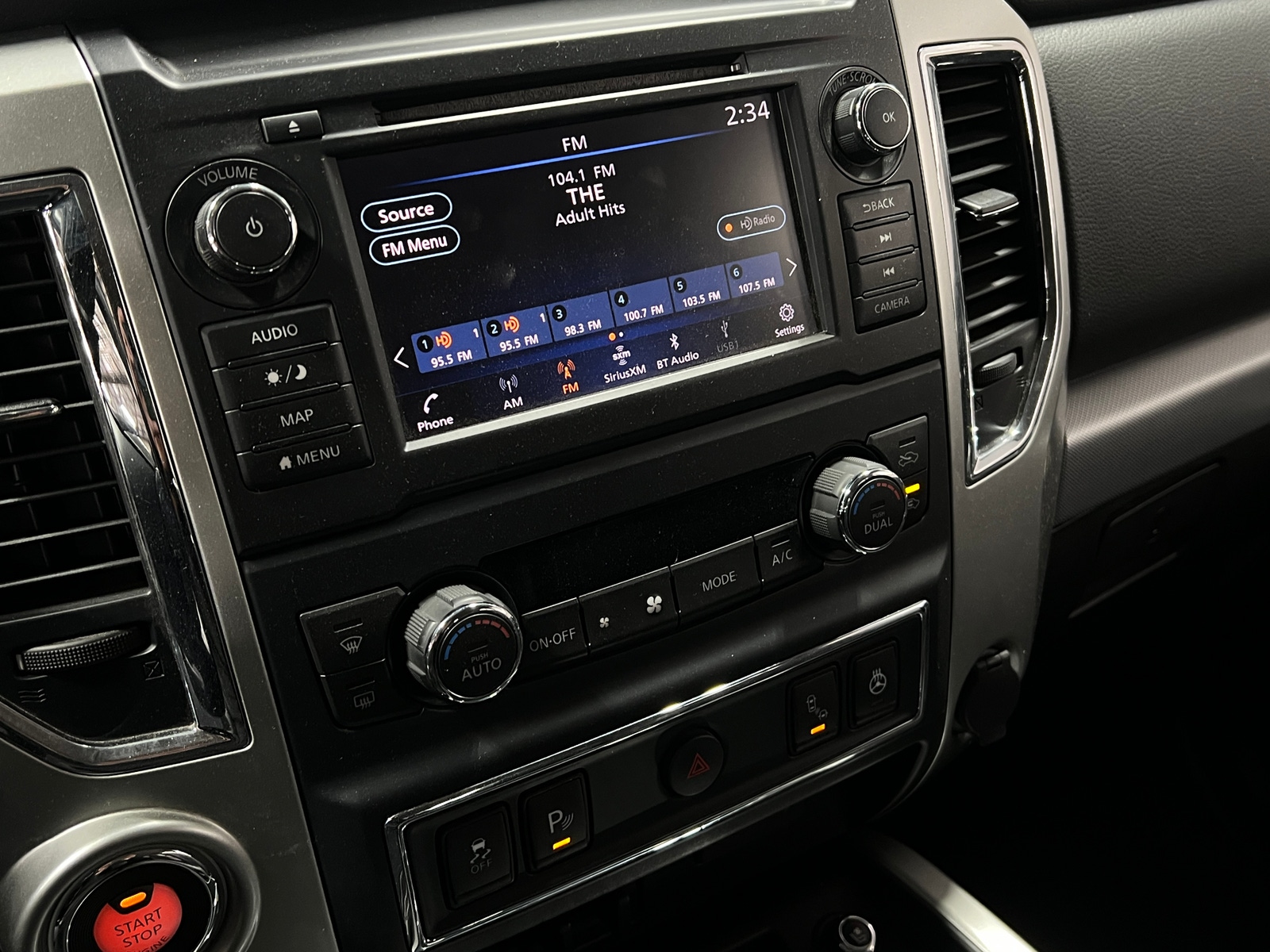 Thumbnail: 2019 Nissan Titan - 4