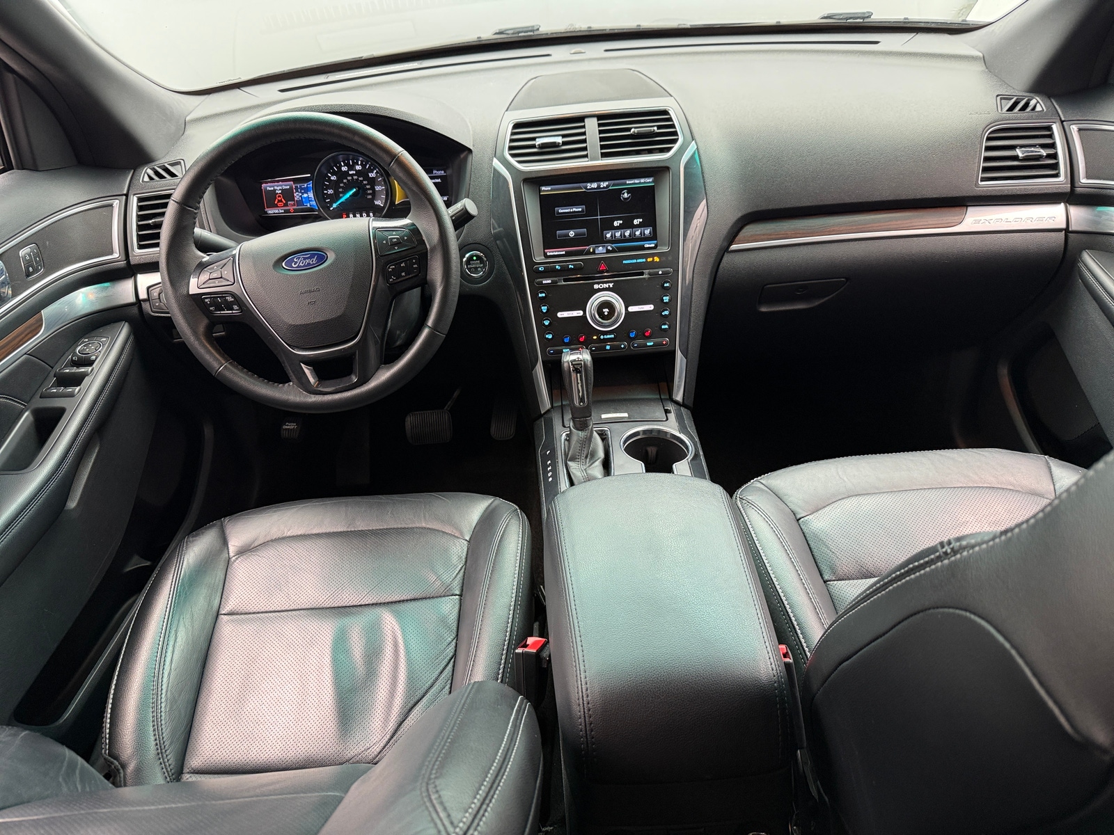 Thumbnail: 2016 Ford Explorer - 2