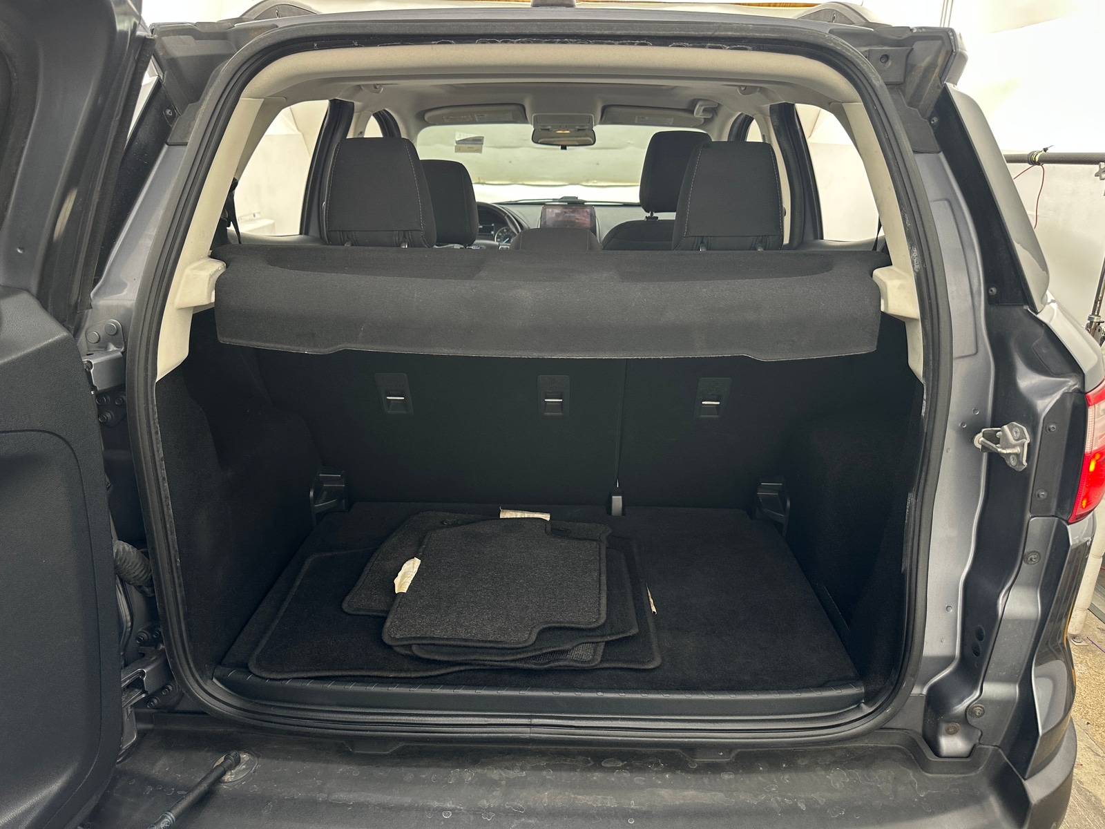 Thumbnail: 2019 Ford EcoSport - 7