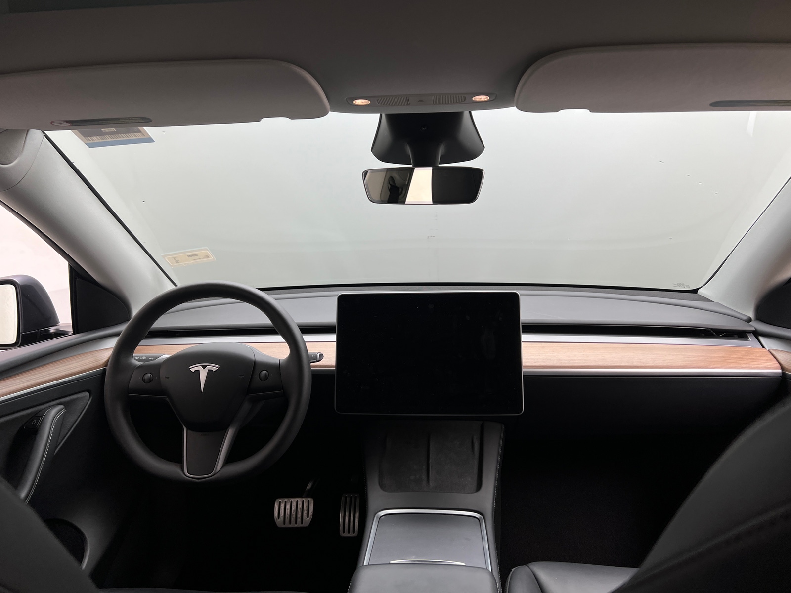 Thumbnail: 2025 Tesla Model Y - 2