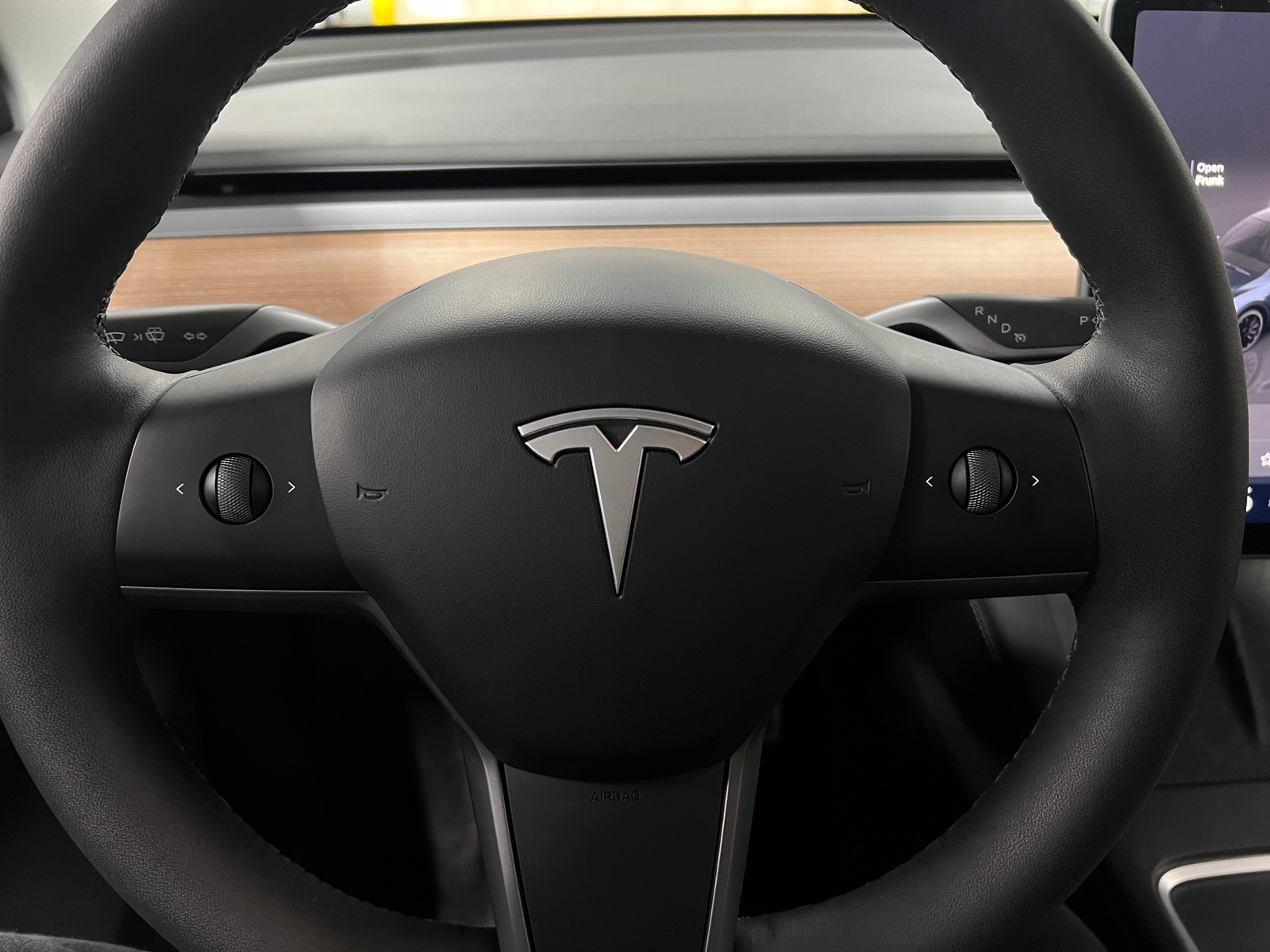 Thumbnail: 2025 Tesla Model Y - 4