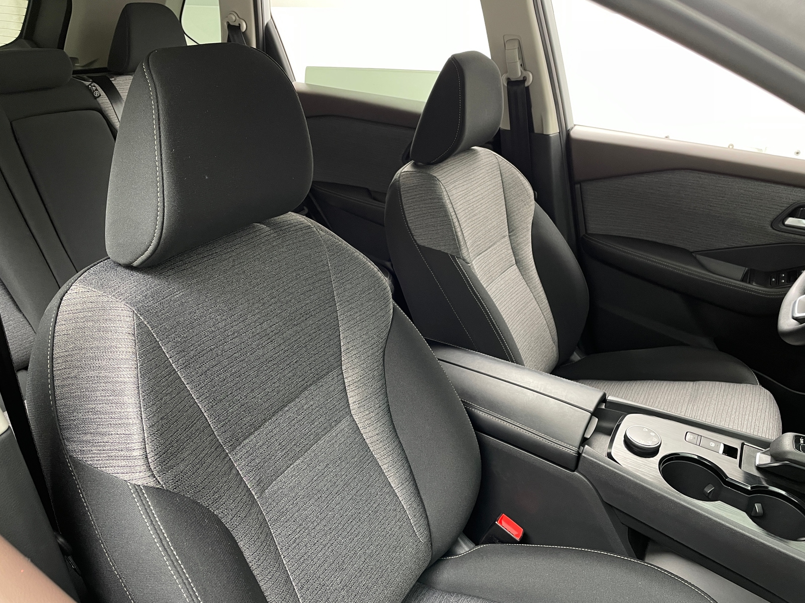 Thumbnail: 2023 Nissan Rogue - 2