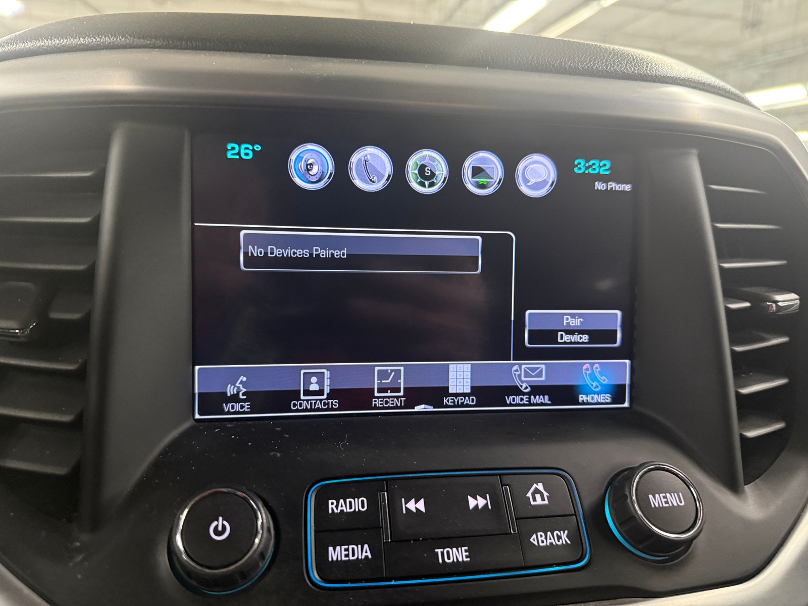 Thumbnail: 2017 GMC Acadia - 3